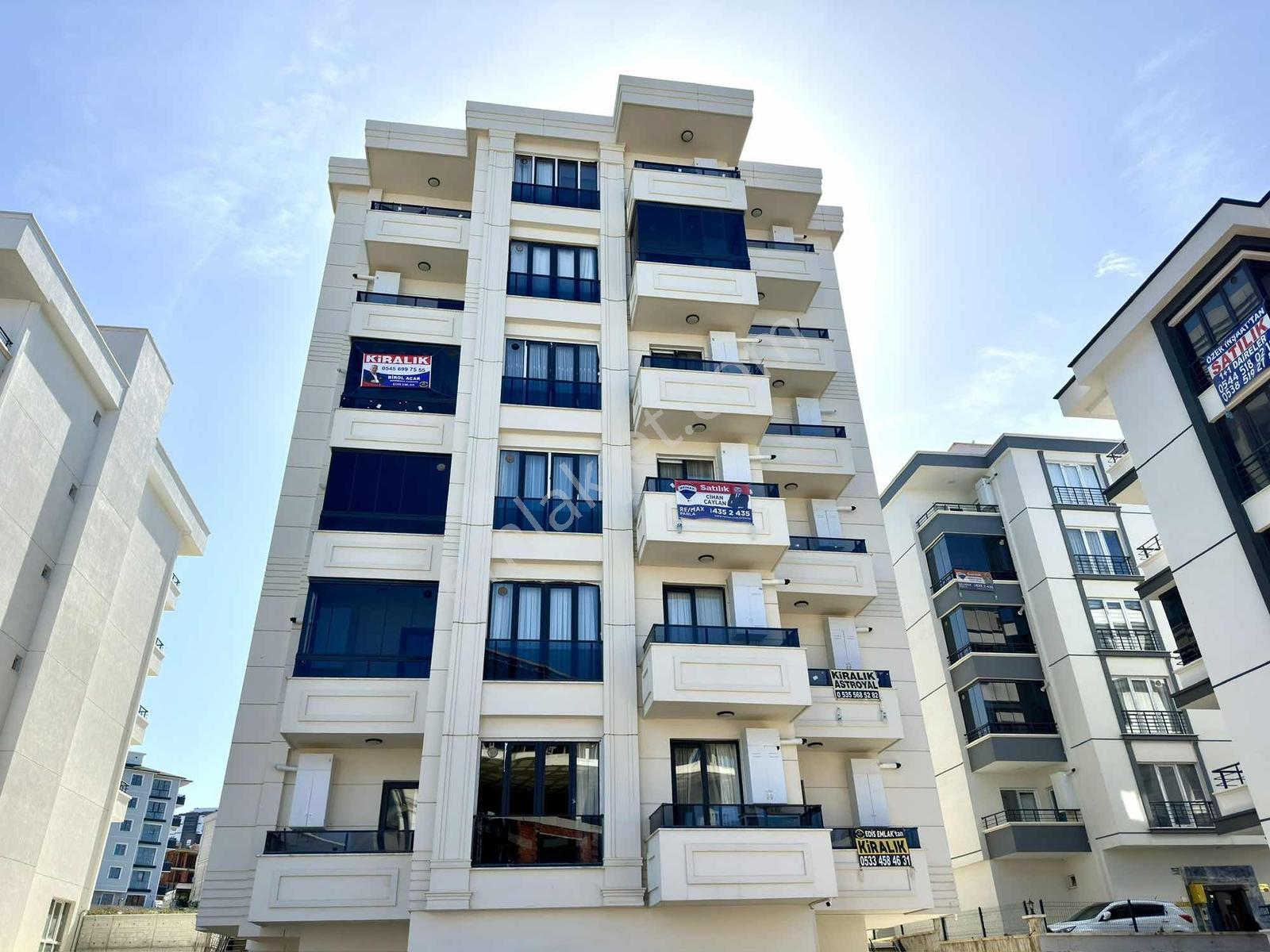 Satılık Full Eşyalı 1+1 Özel Tasarım - Görsel 17