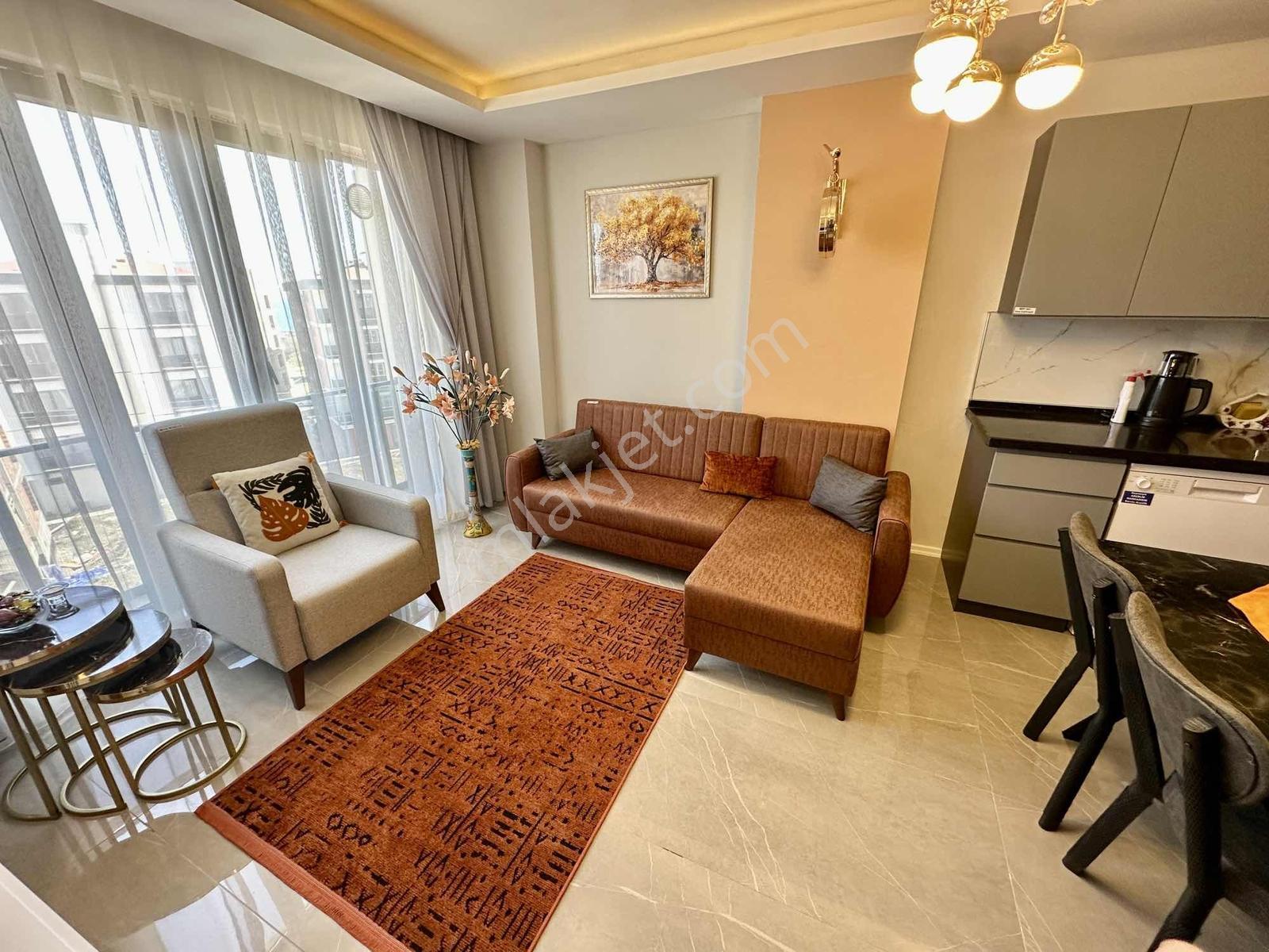 Satılık Full Eşyalı 1+1 Özel Tasarım - Görsel 31