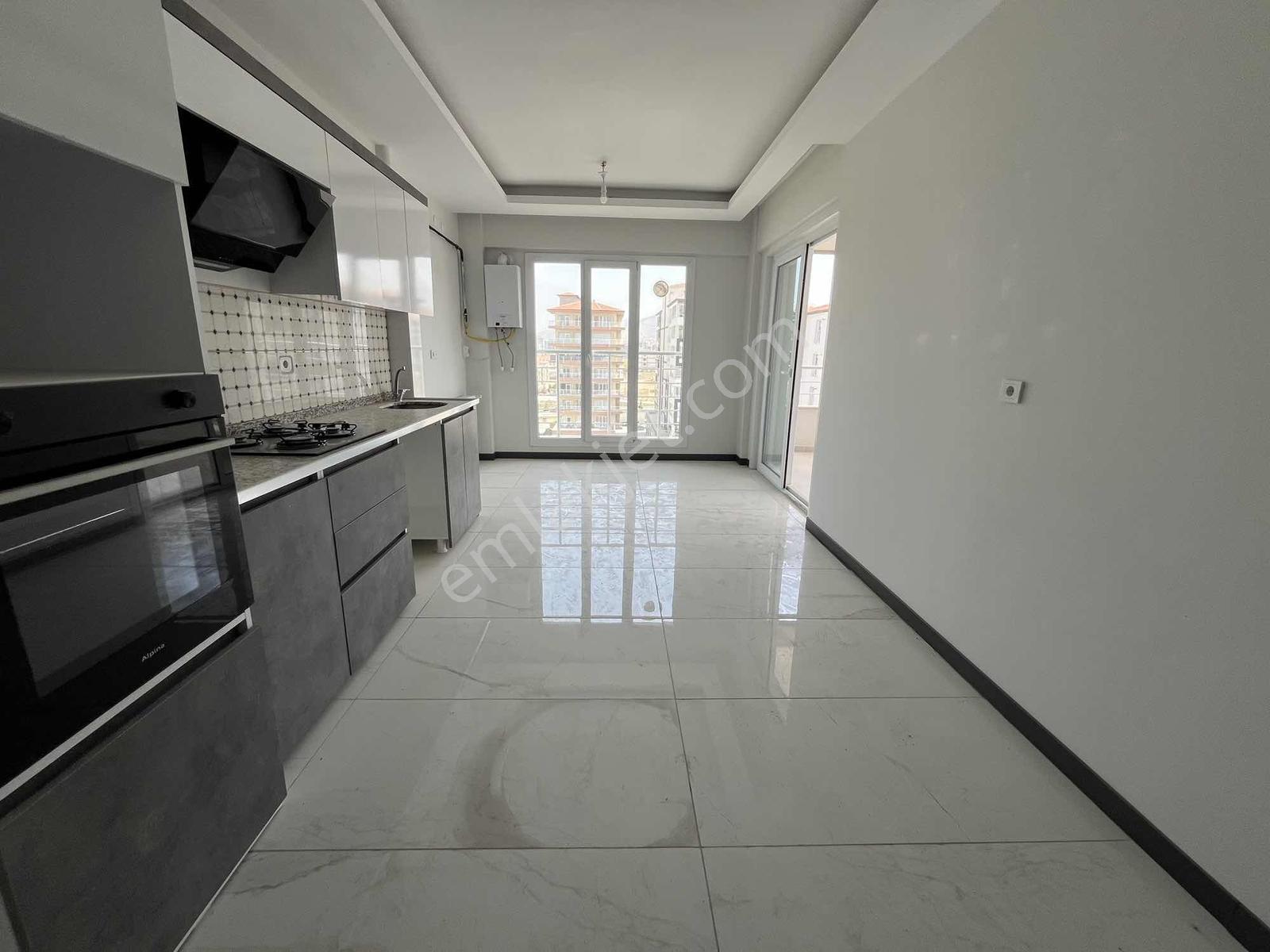 Mirbey Gayrimenkul'den Yakınca Da 4+1lüx Ara Kat Satılık Daire