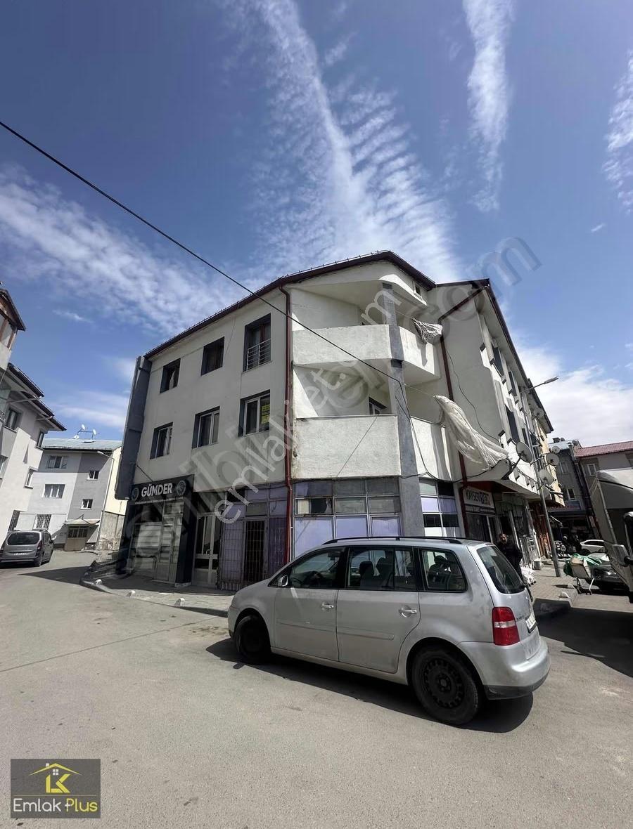 Emlak Plus'tan Satılık Fırsat Daire