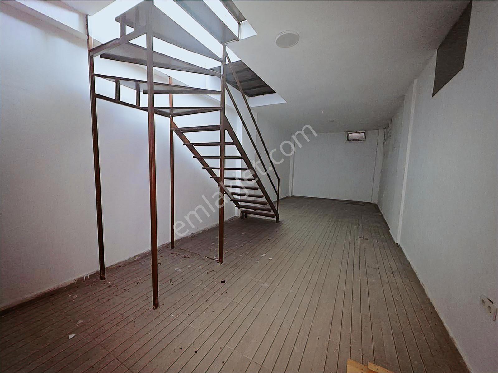 İz'den Gürselpaşada Cazip Konum Cazip Fiyat Kiralık İşyeri - Görsel 6