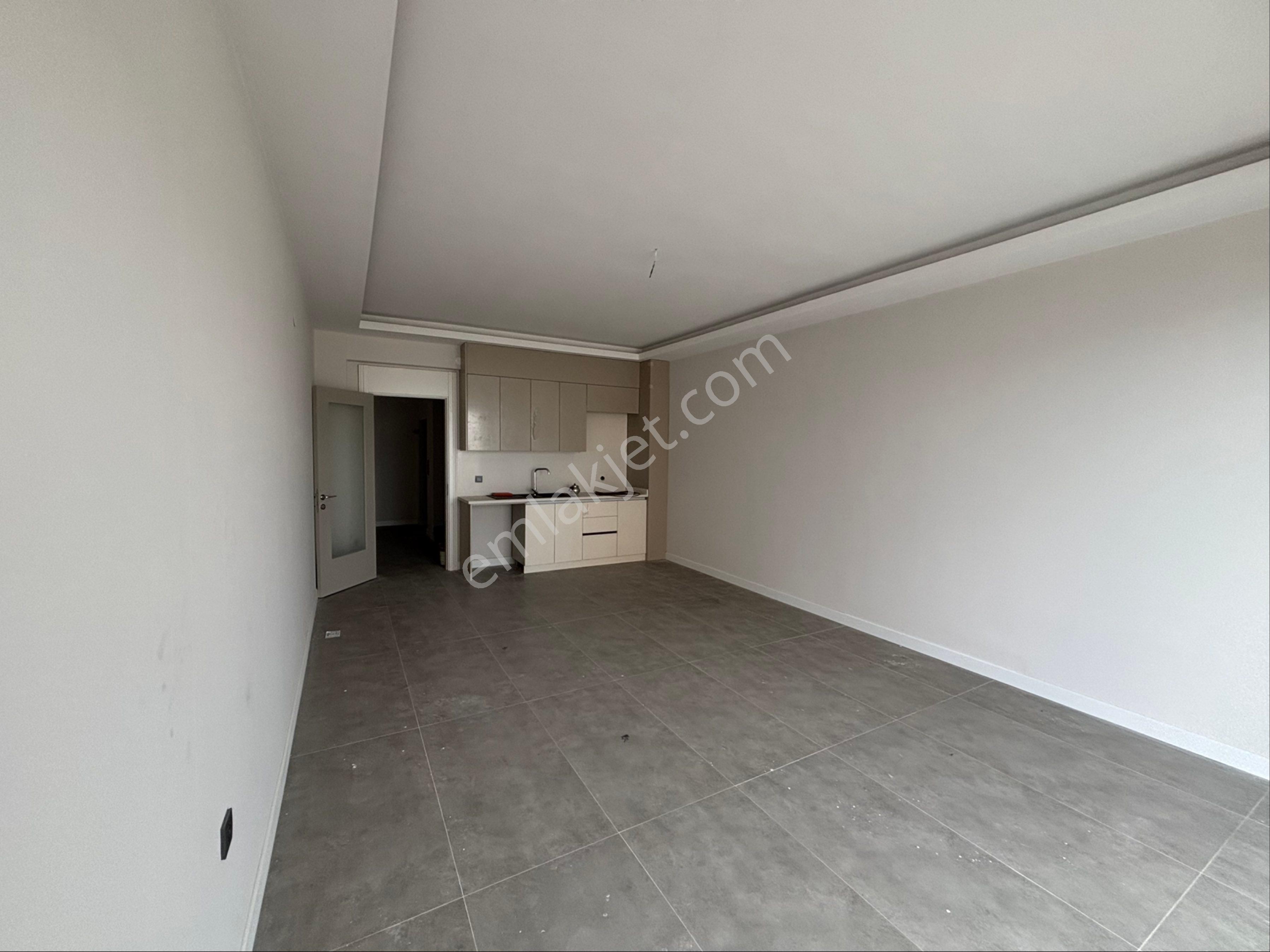 Ankara Bağlıca Satılık Geniş Bahçeli Asansörlü Sıfır Lüks Villa - Görsel 31