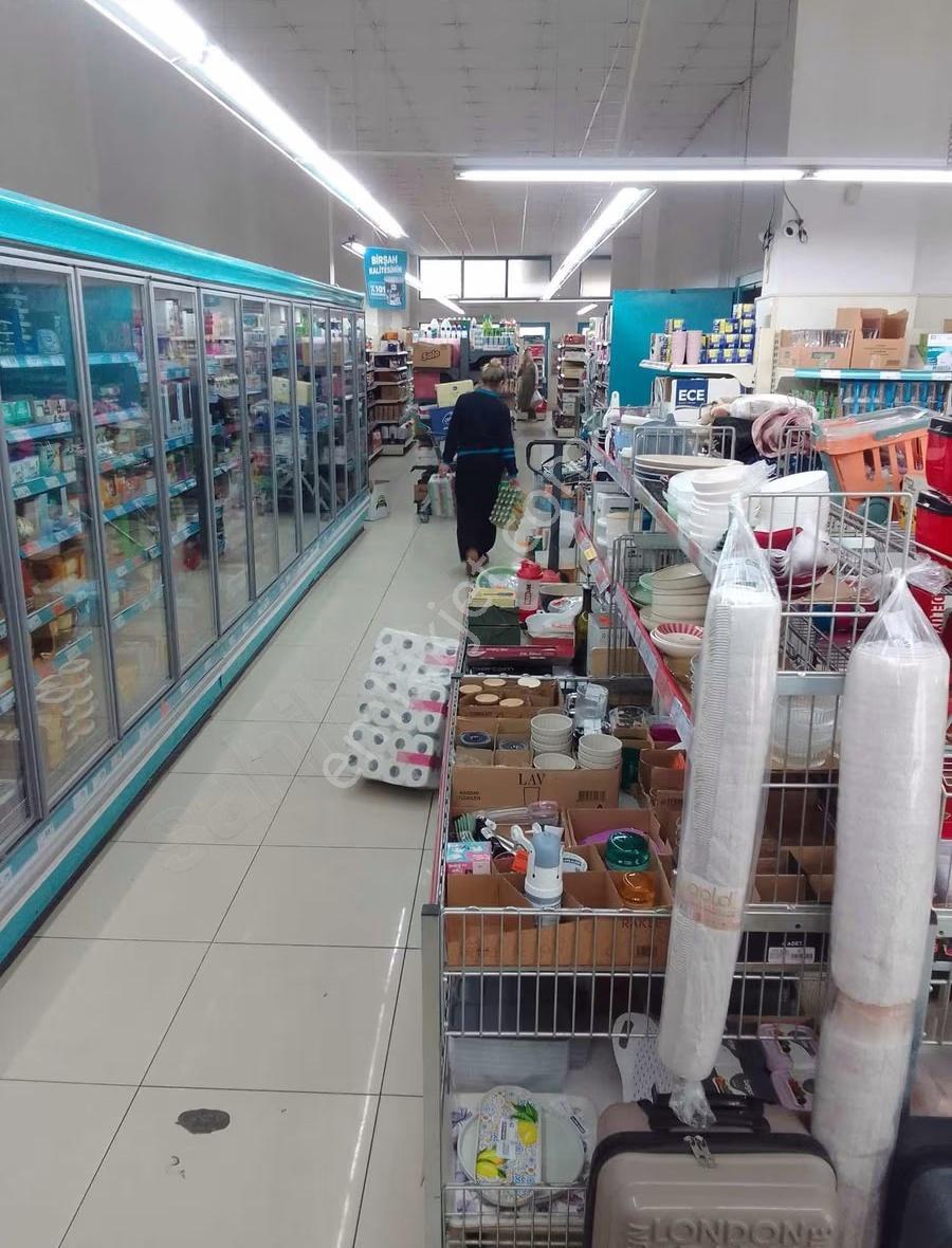 Pelitlibağ Cadde Üzerinde Satılık Kurumsal Kiracılı Dükkan - Görsel 7