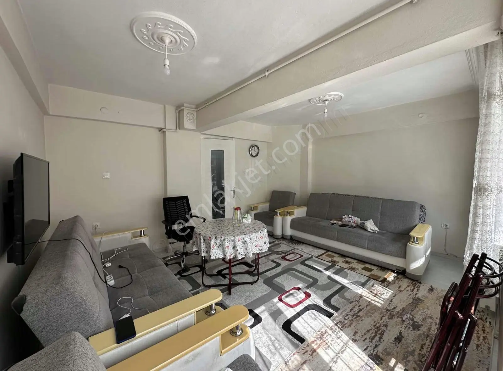 Akkonak Mahallesinde Site İçerisinde Satılık 2+1 Daire