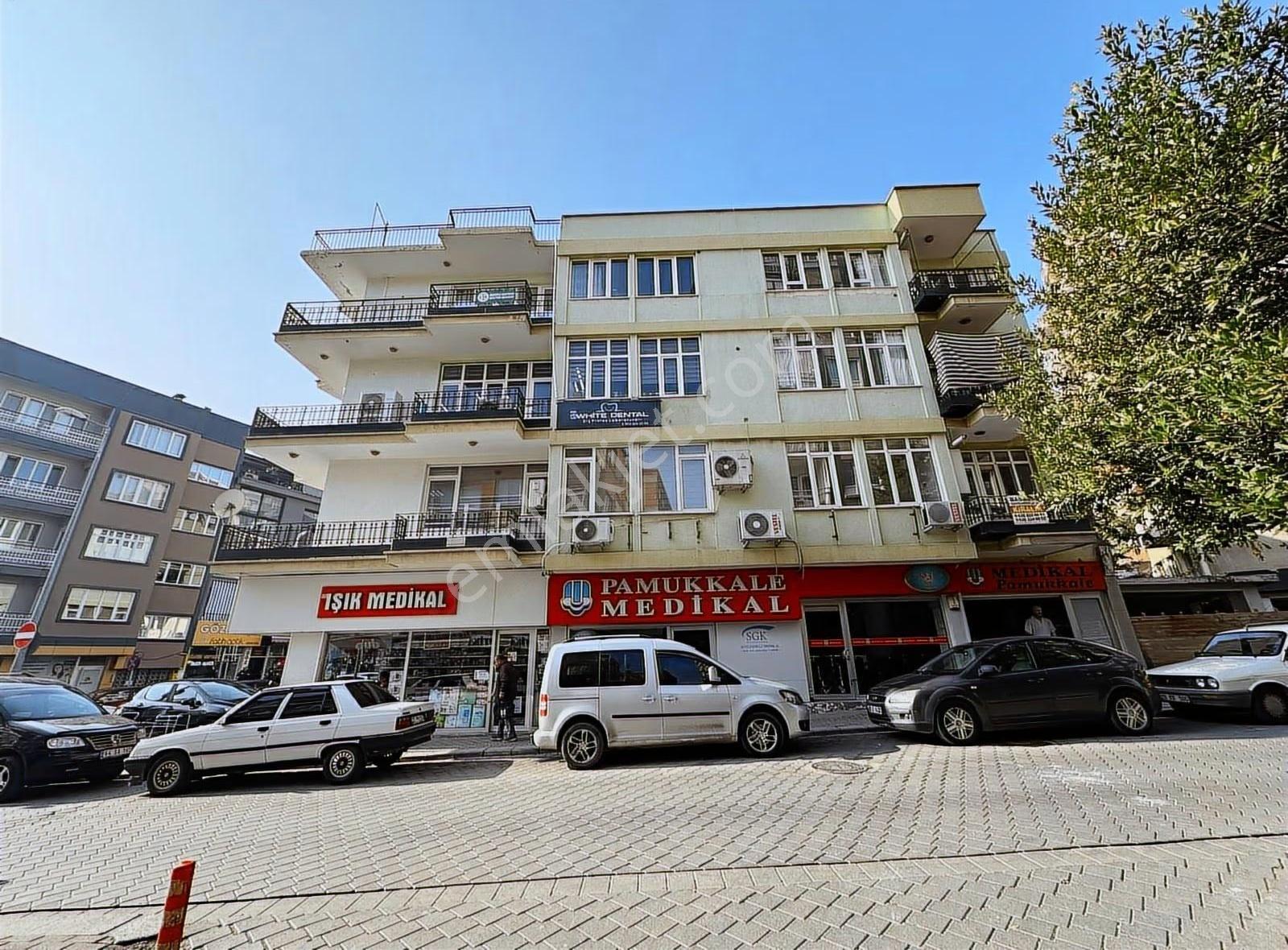 Bayramyeri Vizyongöz Karşısı Cadde Üzeri 2+1 Kiralık Ofis