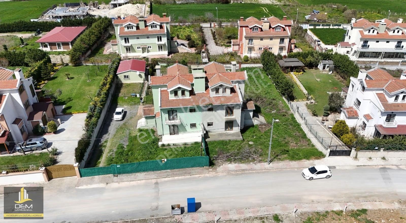 Arnavutköy Haraççı Pegasus Bölgesinde Satılık Villa - Görsel 23