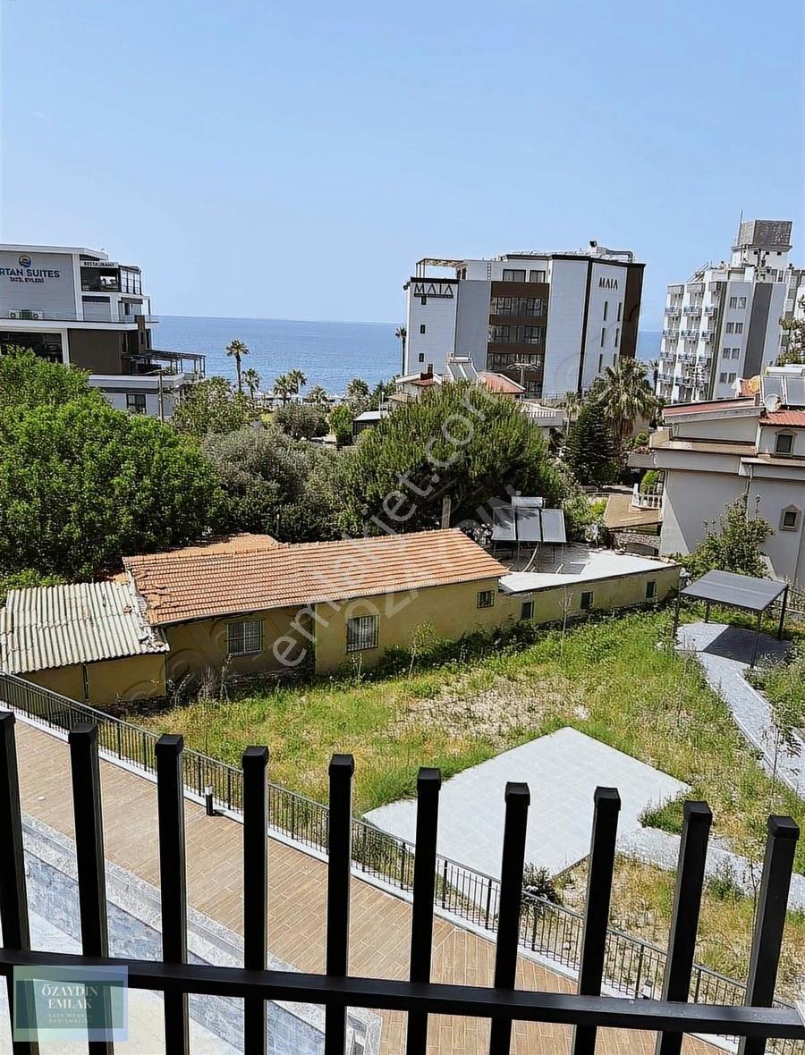 Muhteşem Deniz Manzaralı Havuzlu Rezidans Denize Yakın Daire - Görsel 24