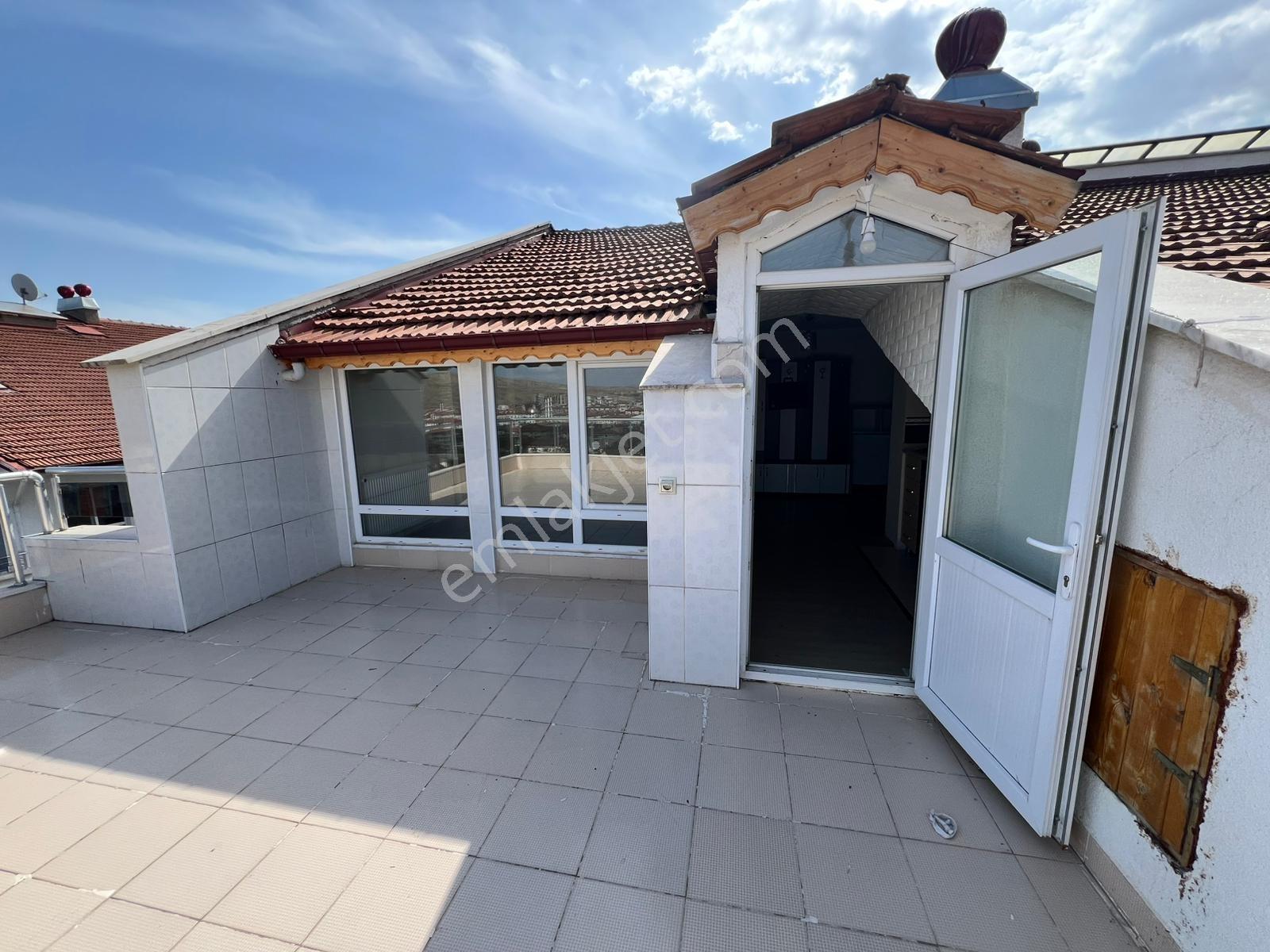 Ekin Group'tan Bademlik Mevki Full Yapılı 5+1 Teraslı Daire - Görsel 18