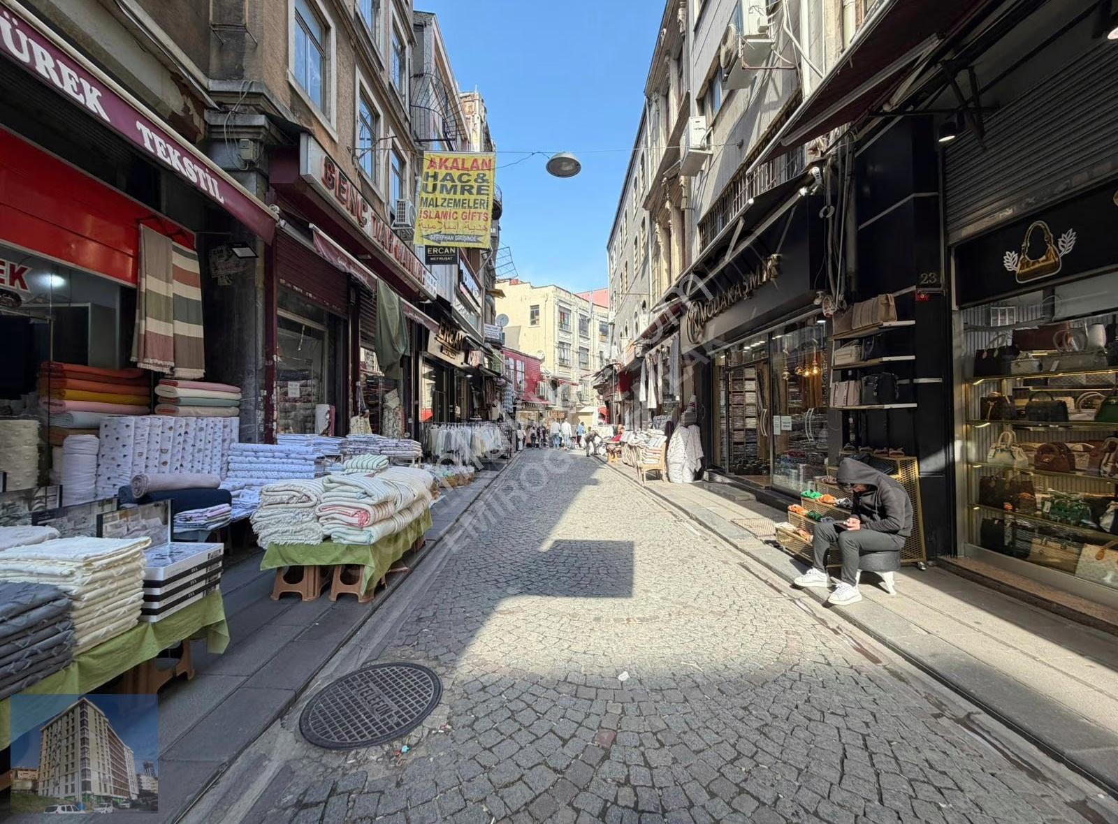 Mercan Mah.sultanhamam Fincancılar Cd.devren Kupon Mağaza 125m2. - Görsel 3