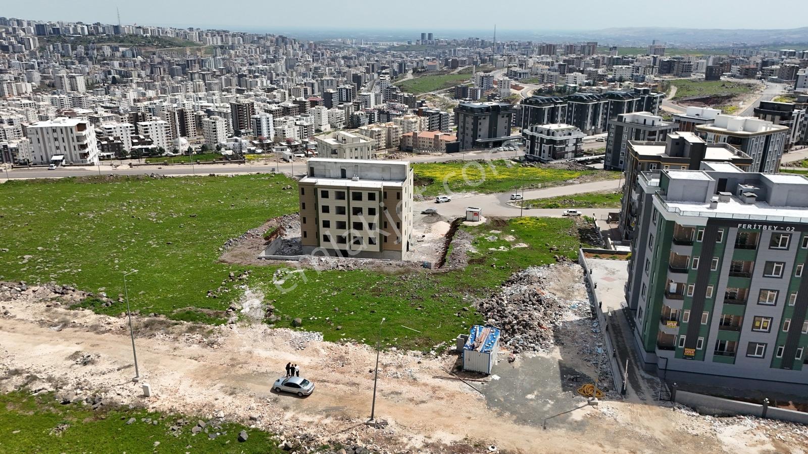 Yaşarsoy Gyo'dan K.köprü Batıkent'te 1150m Köşebaşı Parsel - Görsel 3