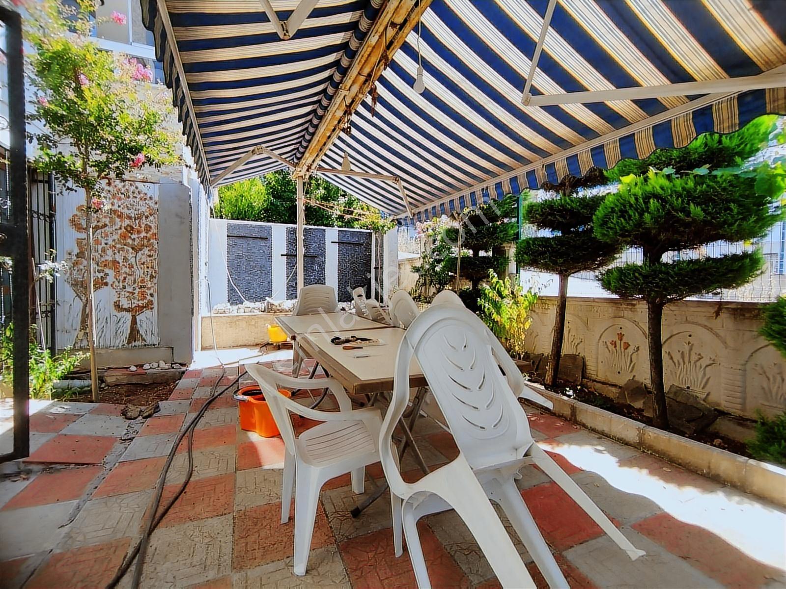 Yalova Merkez Hastane Yolunda Havuzlu Site İçerisinde İkiz Villa - Görsel 22