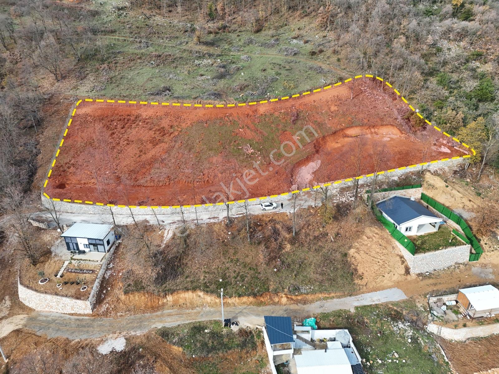 Turyap Soner'den Satılık, 5105 M² İmar Sınırında Manzaralı Bahçe