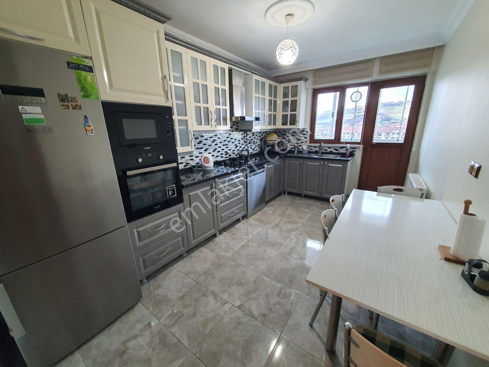 Yalova Şehir Hastanesine Yakın Havuzlu Site İçinde Geniş Daire - Görsel 6