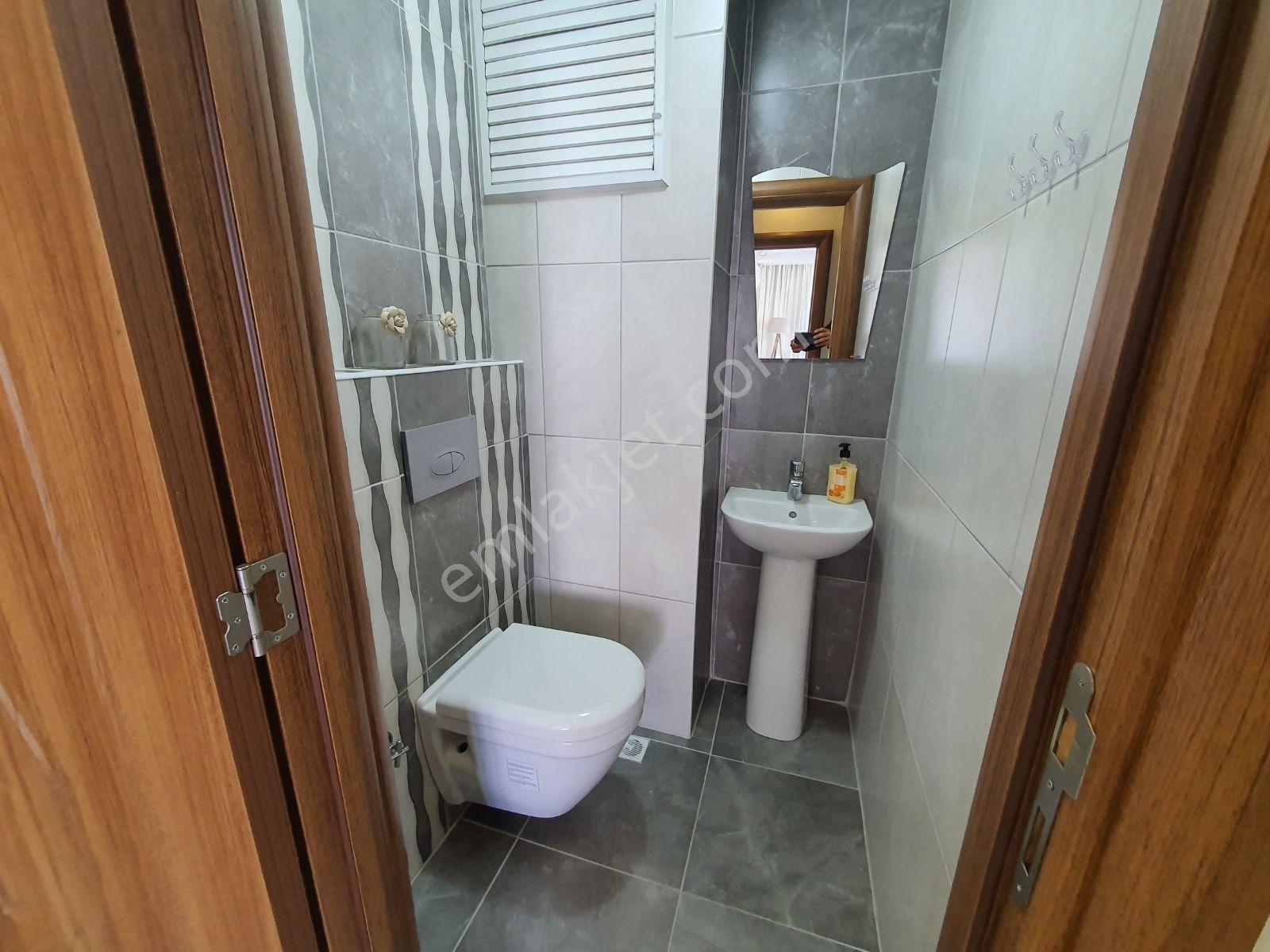 Yalova Şehir Hastanesine Yakın Havuzlu Site İçinde Geniş Daire - Görsel 17