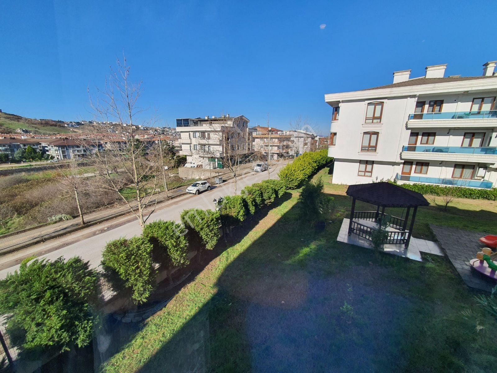 Yalova Şehir Hastanesine Yakın Havuzlu Site İçinde Geniş Daire - Görsel 4