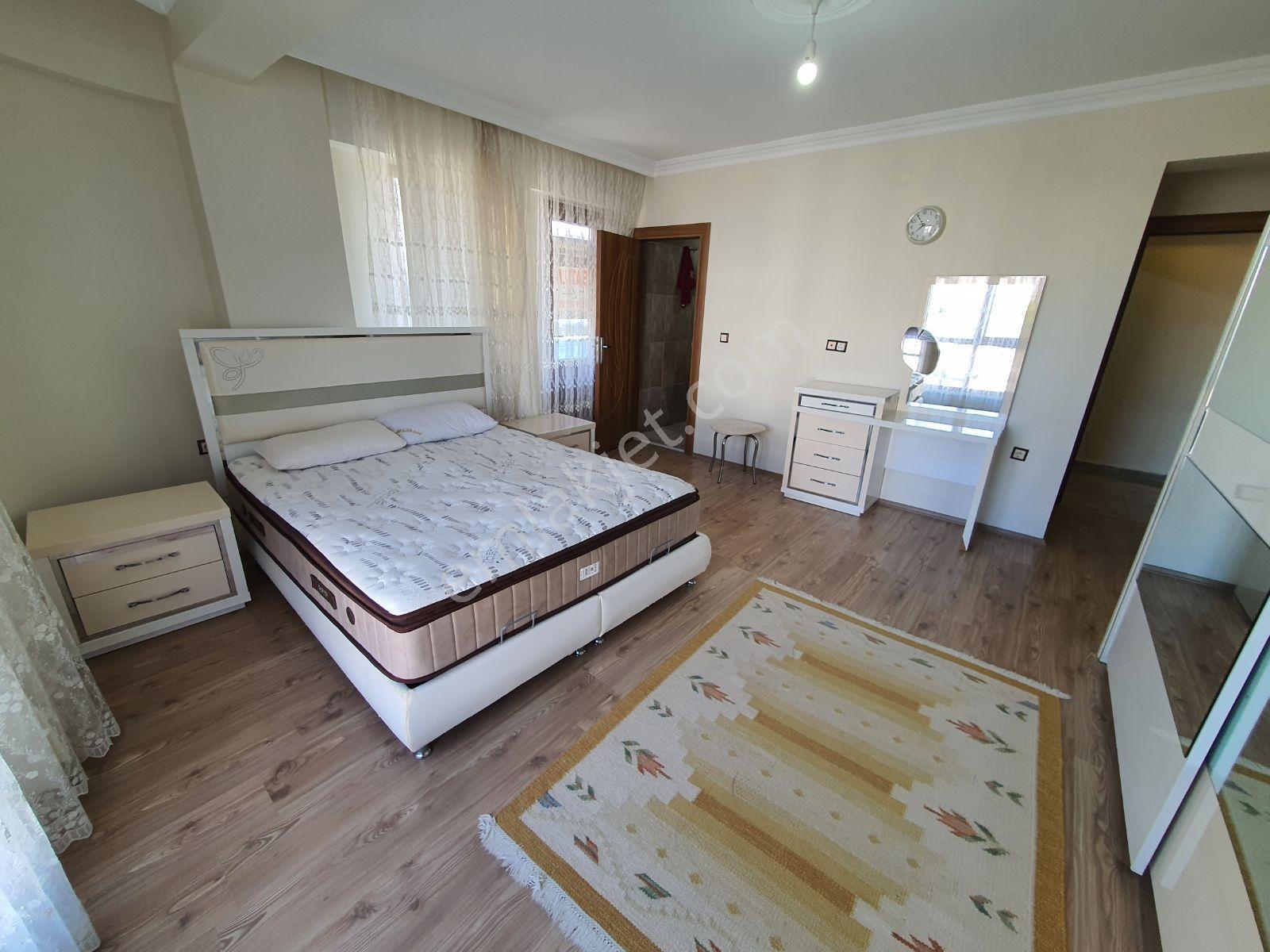Yalova Şehir Hastanesine Yakın Havuzlu Site İçinde Geniş Daire - Görsel 11