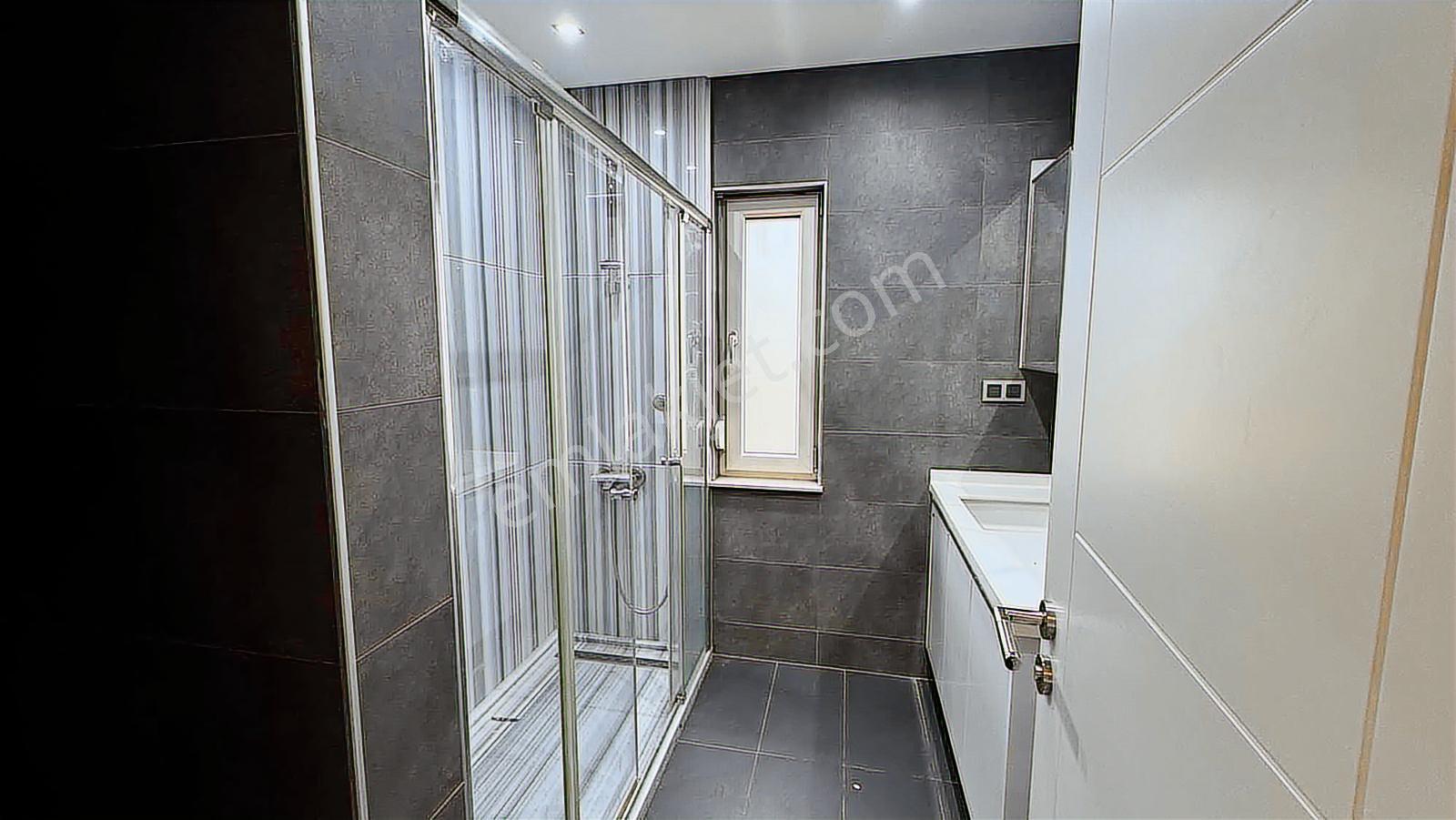 Yalova Merkez Kadıköy'de Satılık Lüks Eşyalı Villa - Görsel 9