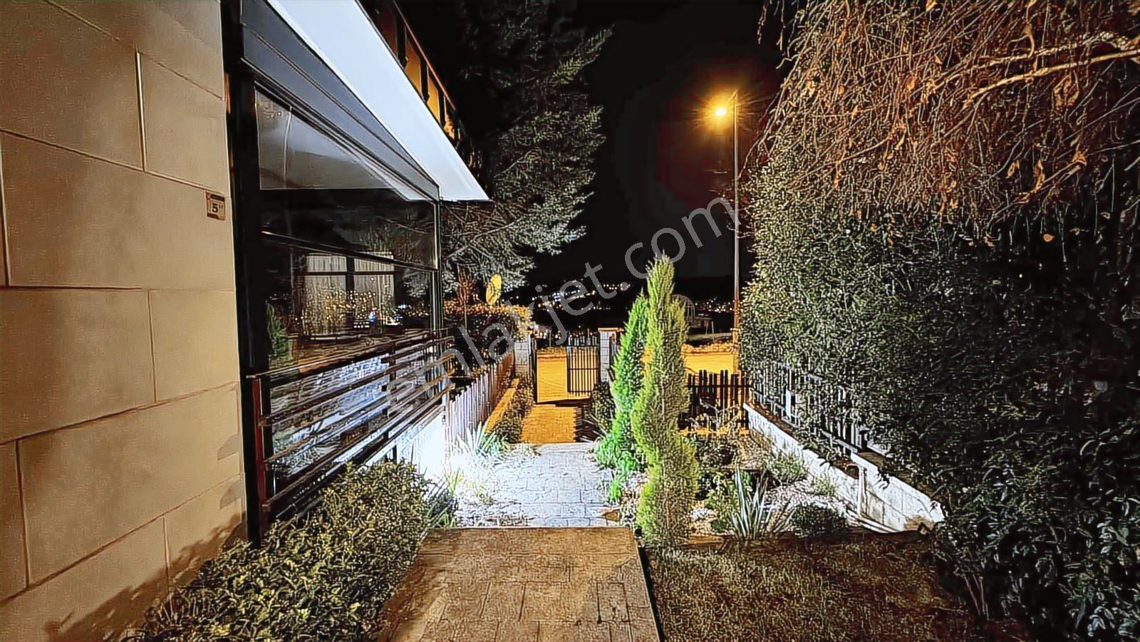 Yalova Merkez Kadıköy'de Satılık Lüks Eşyalı Villa - Görsel 3