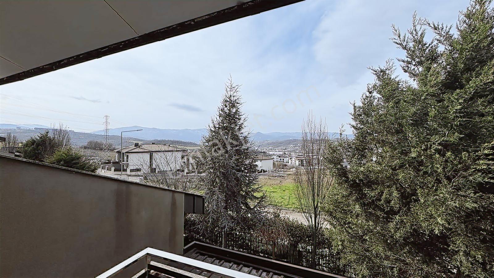 Yalova Merkez Kadıköy'de Satılık Lüks Eşyalı Villa - Görsel 4
