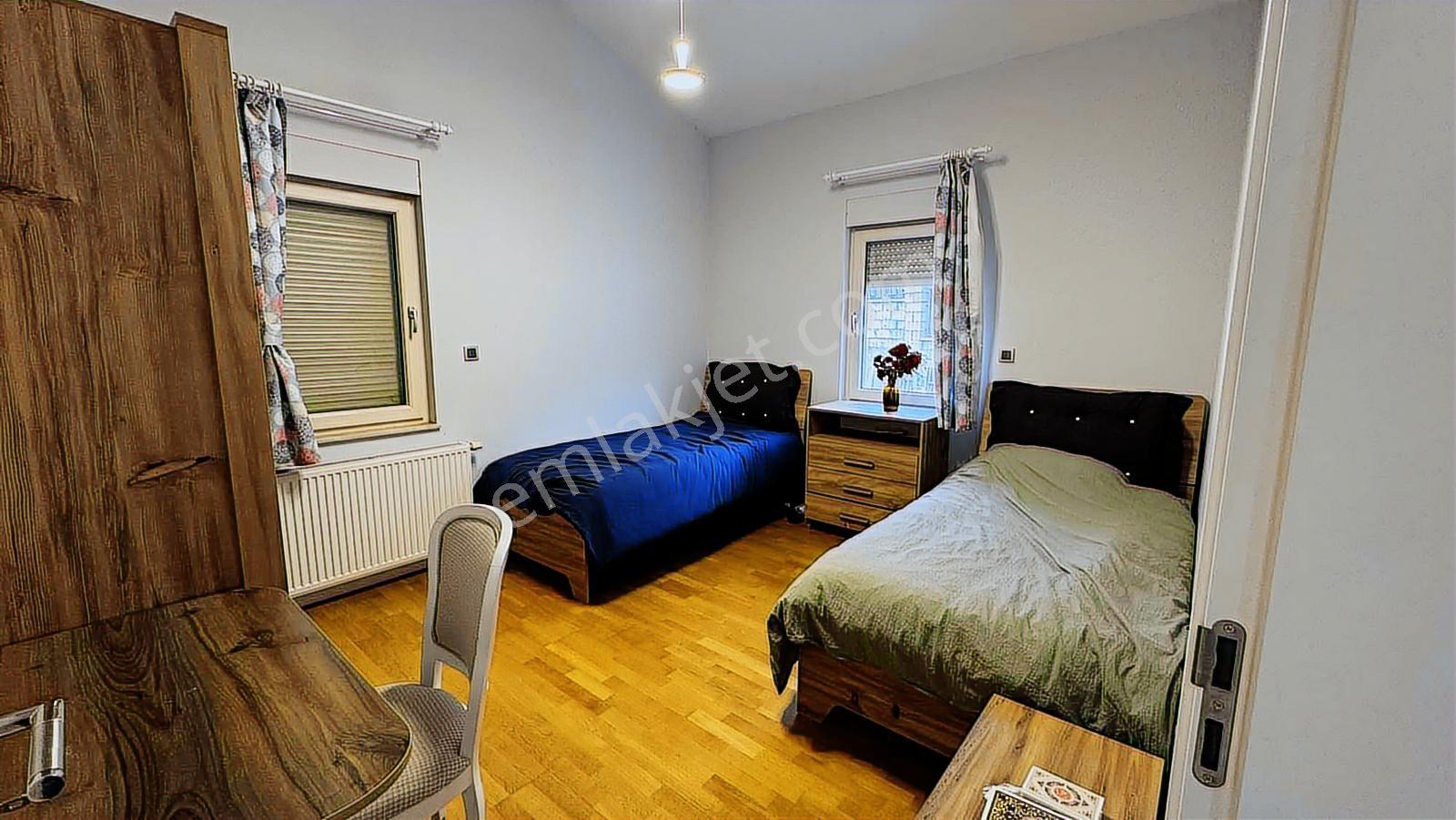 Yalova Merkez Kadıköy'de Satılık Lüks Eşyalı Villa - Görsel 24