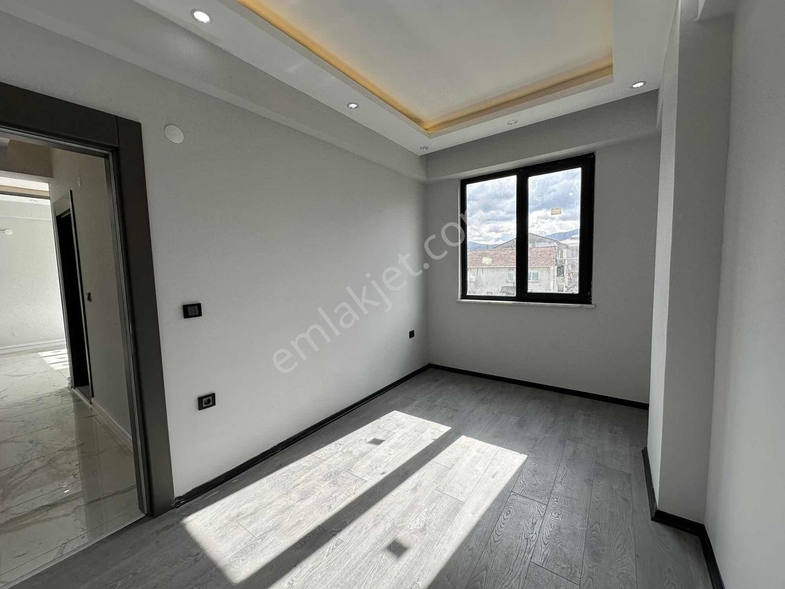 Yalova Kadıköy Termal Yolu Üzerinde Kiralık Sıfır Daire - Görsel 18