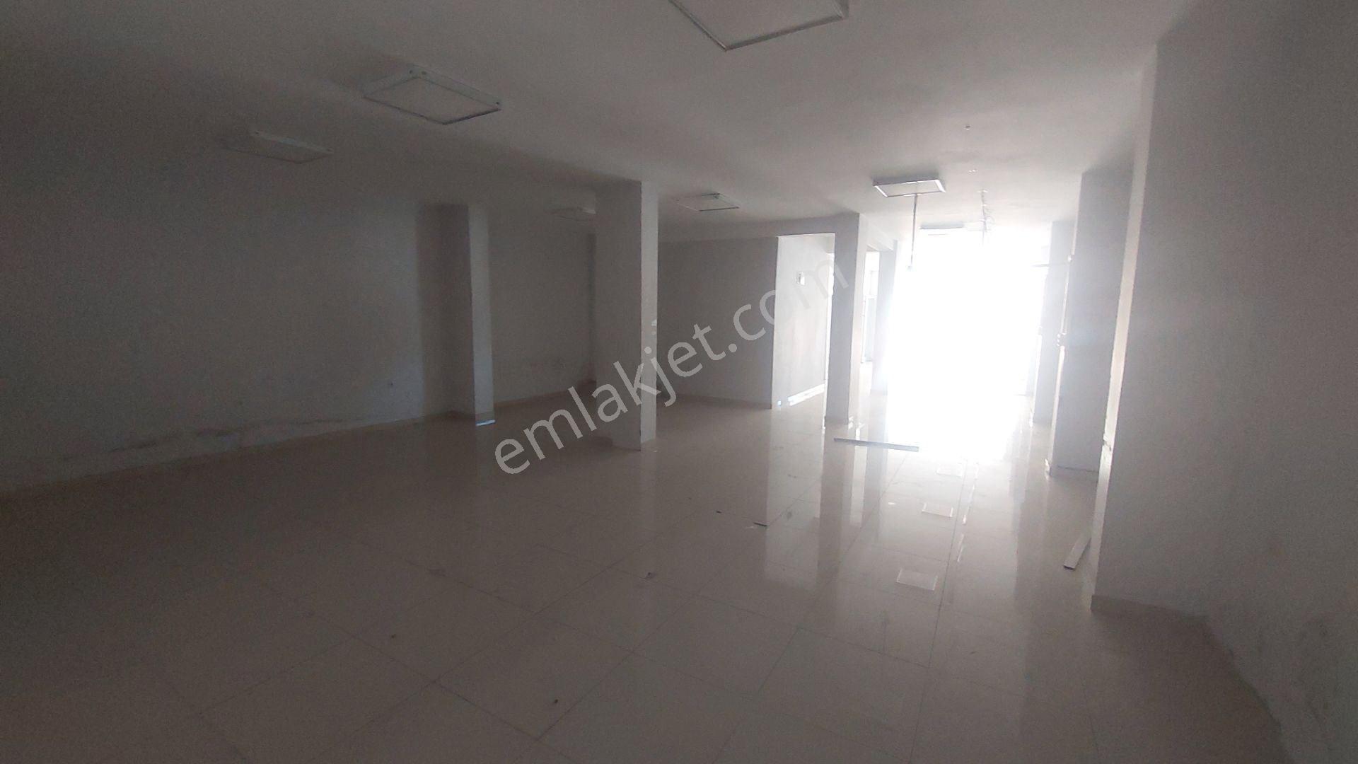 Darıca'da Satılık 140 M2 Düzayak Dükkan - Görsel 8