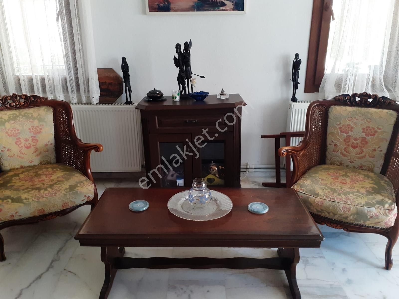 Çeşme Şifne'de Ful Eşyalı Kiralık Villa - Görsel 9