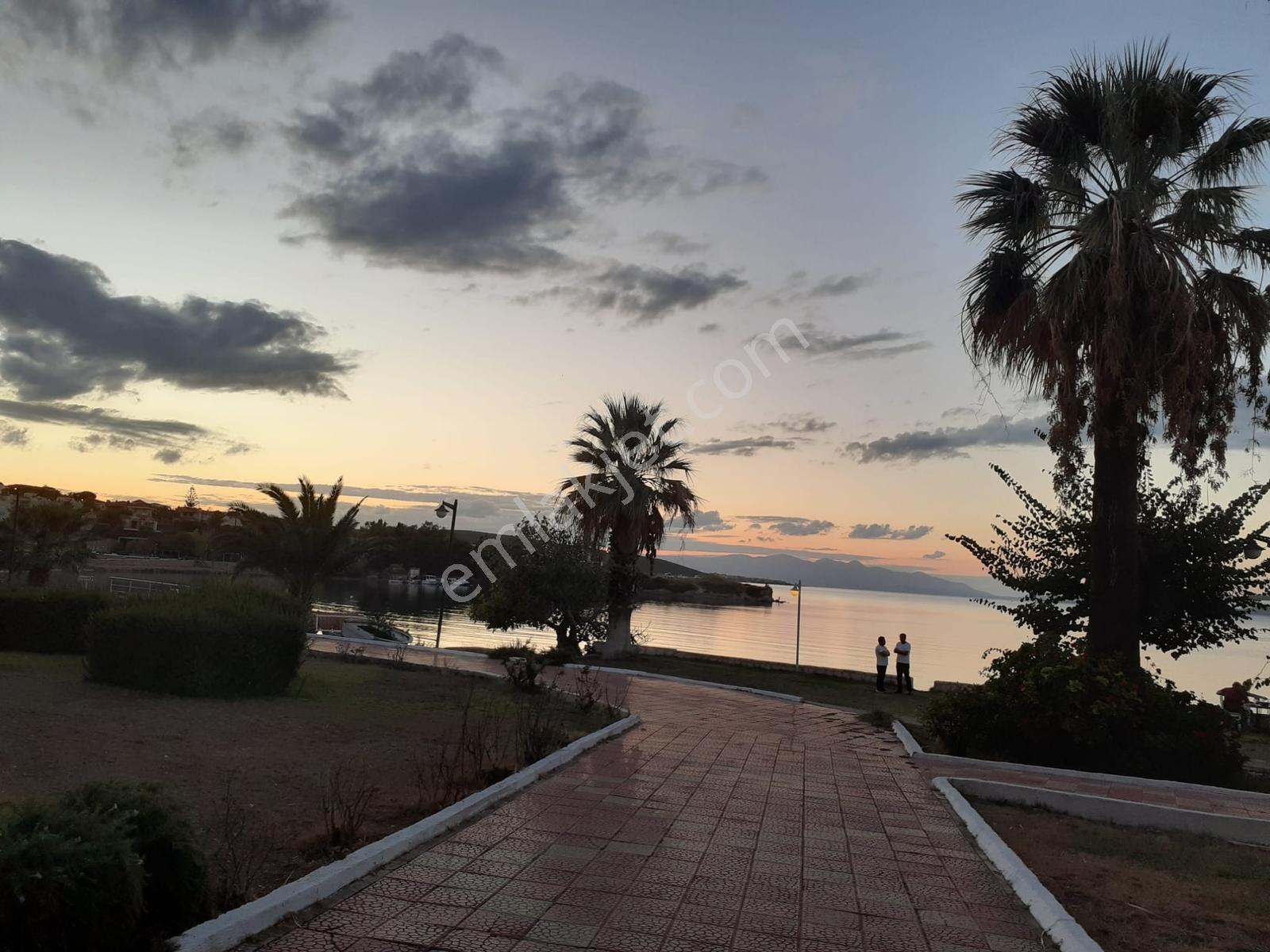 Çeşme Şifne'de Ful Eşyalı Kiralık Villa - Görsel 21