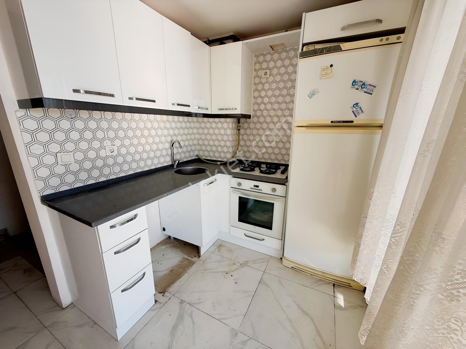 Bayraklı'da Deniz Manzaralı, Otoparklı 5+1 Dubleks Kiralık Daire - Görsel 29