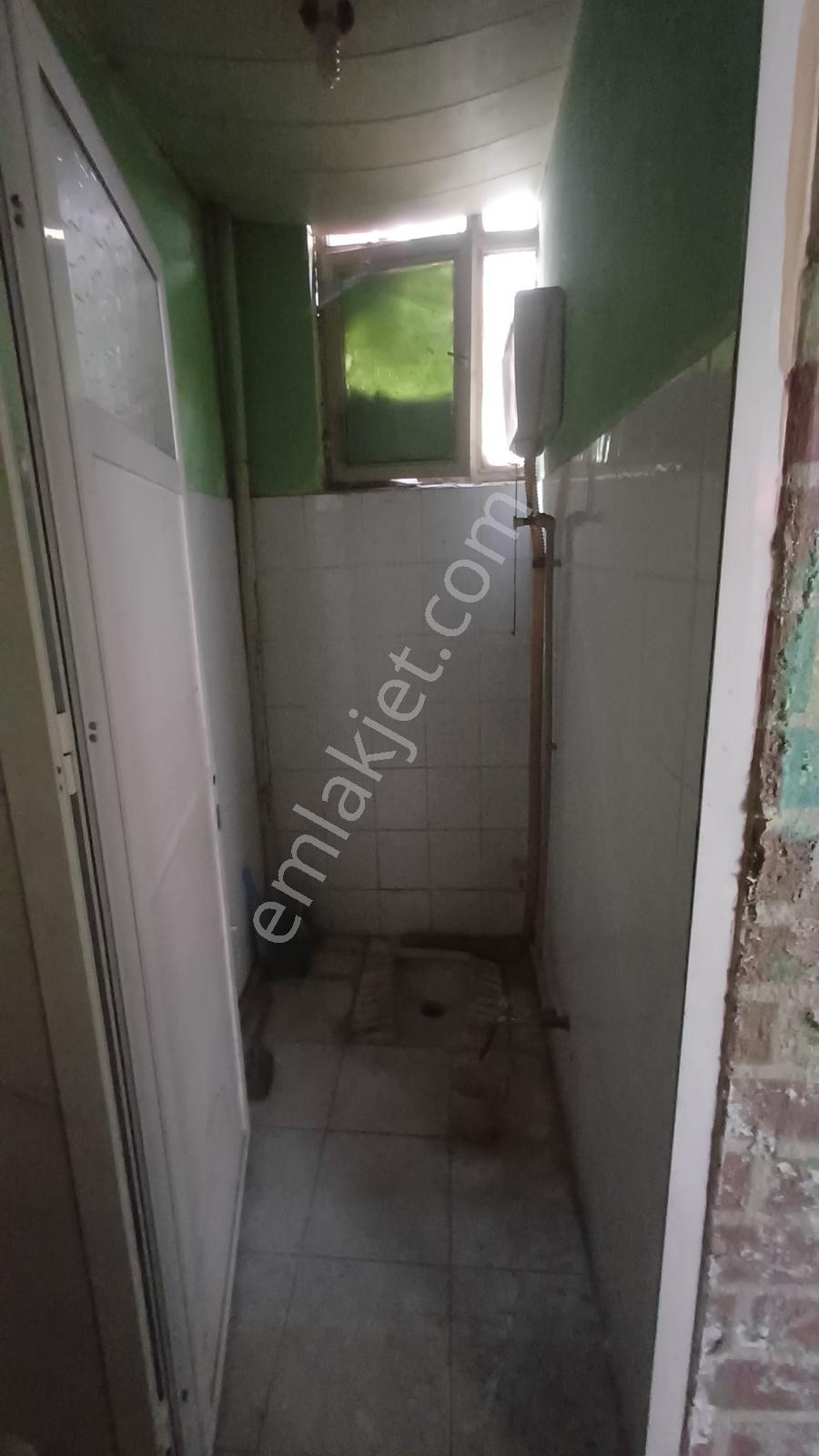 Gaziemir Aktepe'de Uygun Fiyatlı Kiralık Dükkan - Görsel 19
