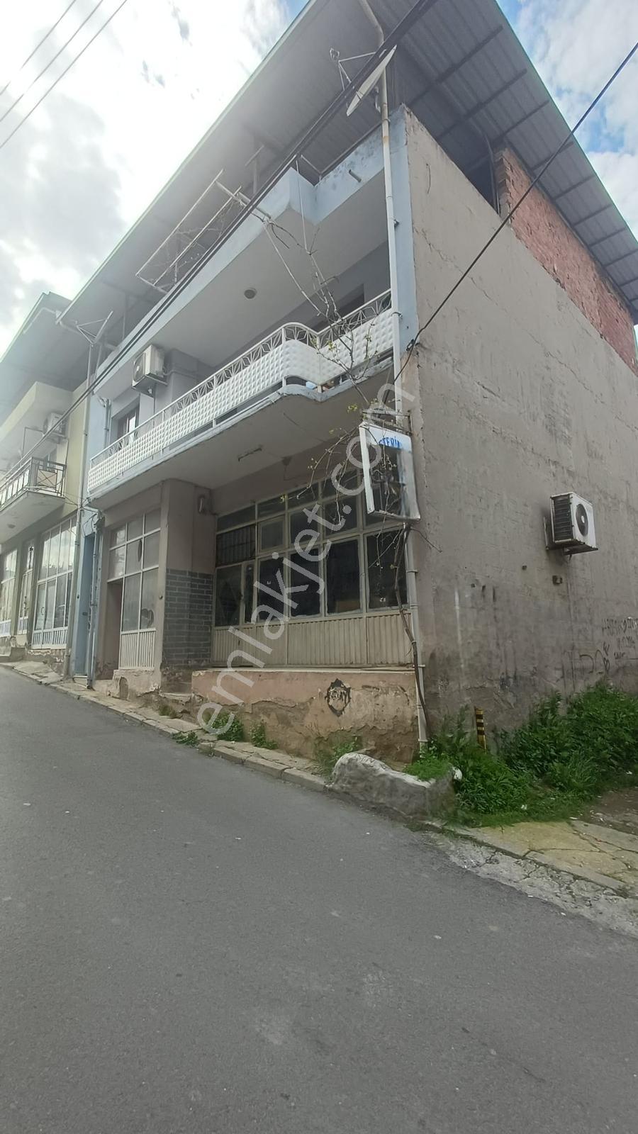 Gaziemir Aktepe'de Uygun Fiyatlı Kiralık Dükkan - Görsel 20