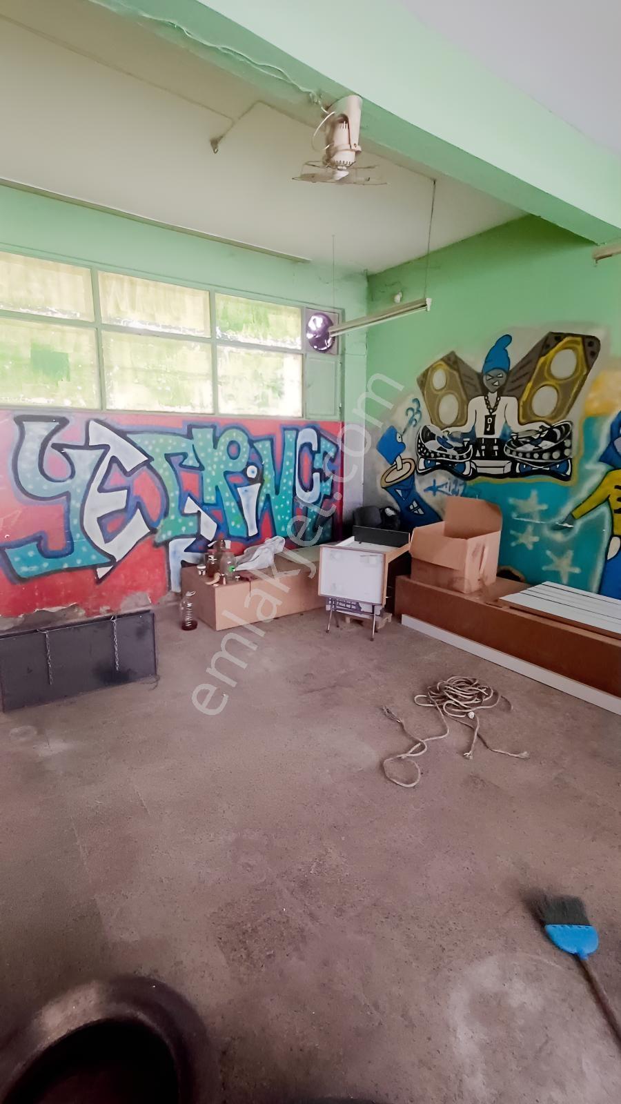 Gaziemir Aktepe'de Uygun Fiyatlı Kiralık Dükkan - Görsel 25
