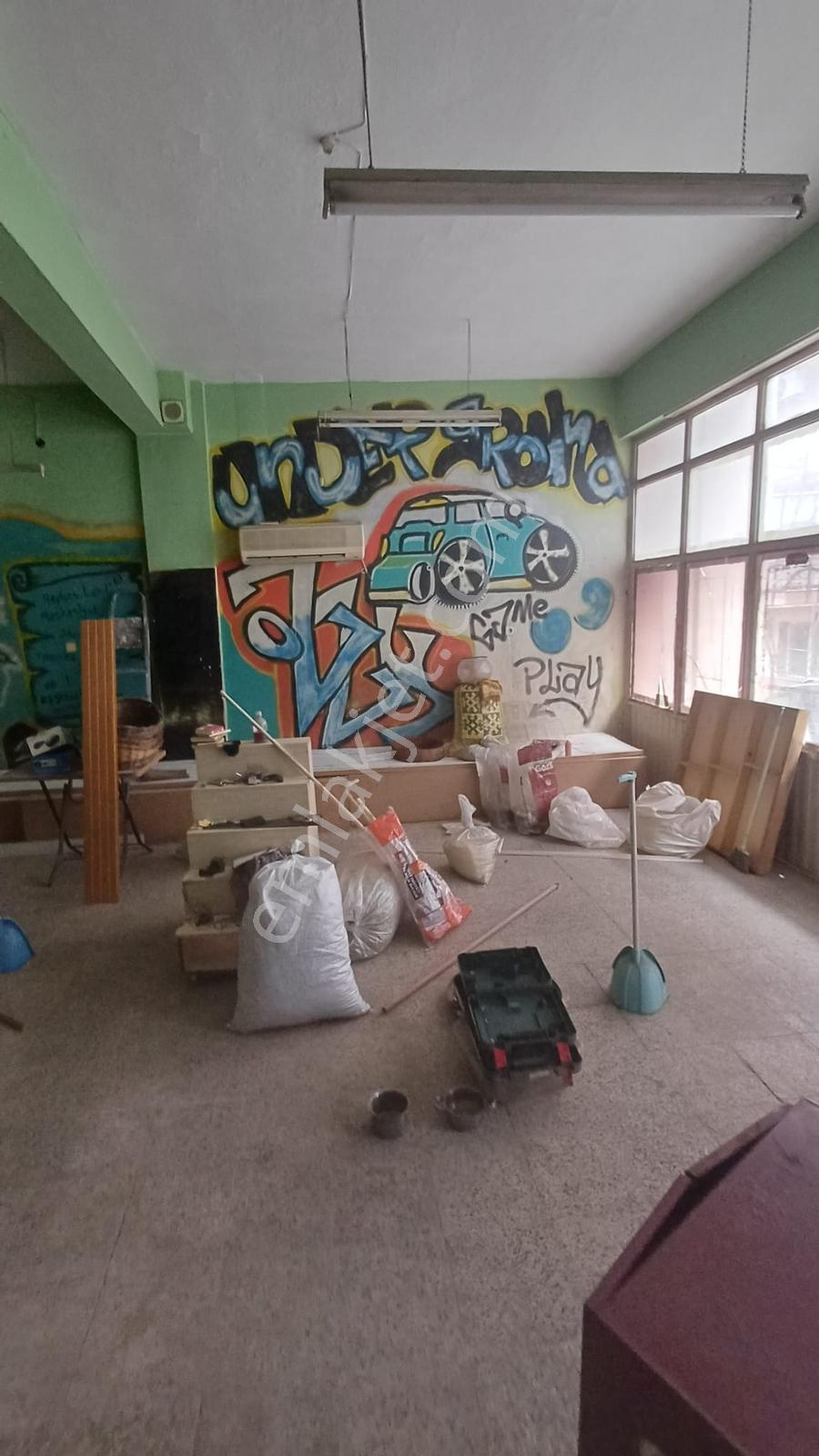 Gaziemir Aktepe'de Uygun Fiyatlı Kiralık Dükkan - Görsel 4