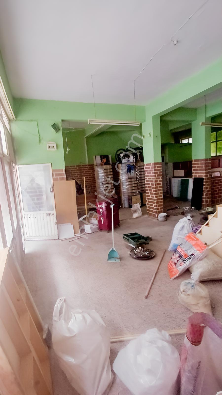 Gaziemir Aktepe'de Uygun Fiyatlı Kiralık Dükkan - Görsel 24