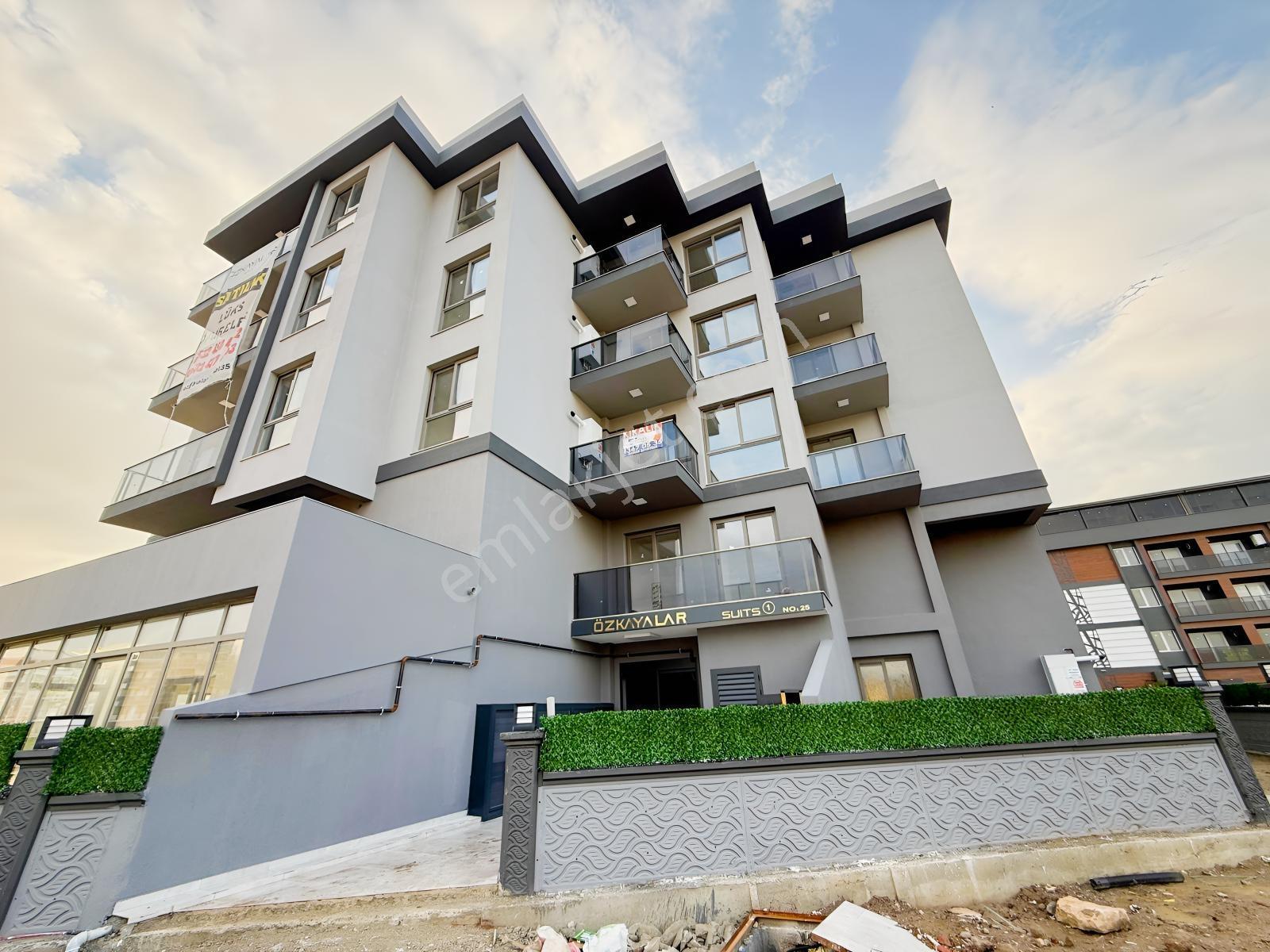 Seyrek Özkayalar Suits'te Büyük 2+1 Kiralık Daire - Görsel 11