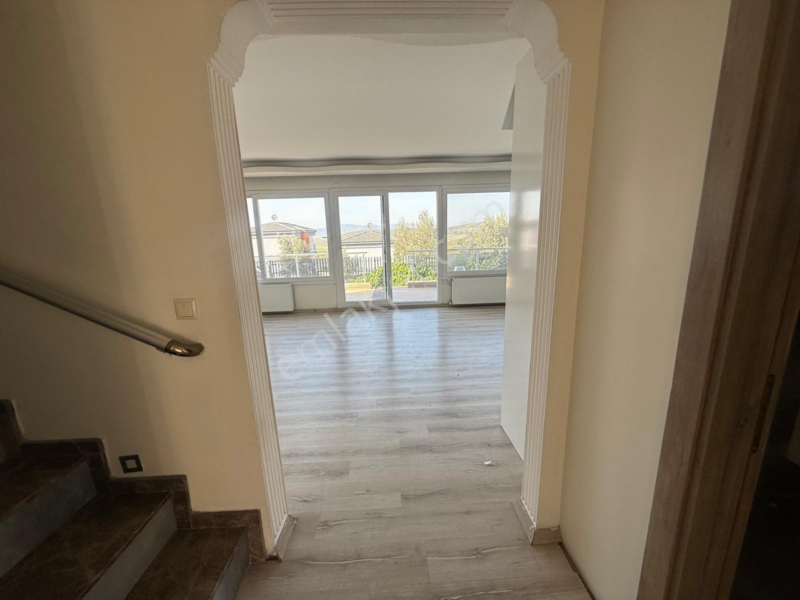 Villakent'te Tam Müstakil Tripleks 5+1 Kiralık Daire - Görsel 12