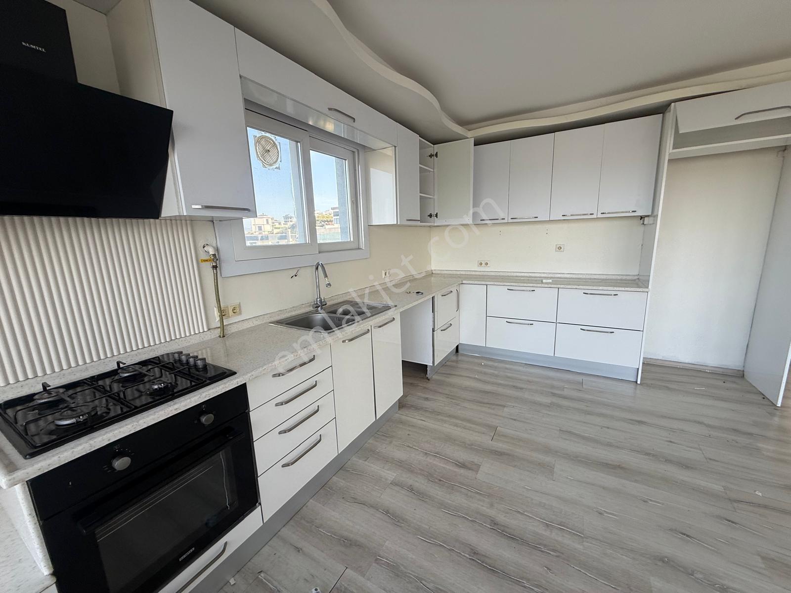 Villakent'te Tam Müstakil Tripleks 5+1 Kiralık Daire - Görsel 7