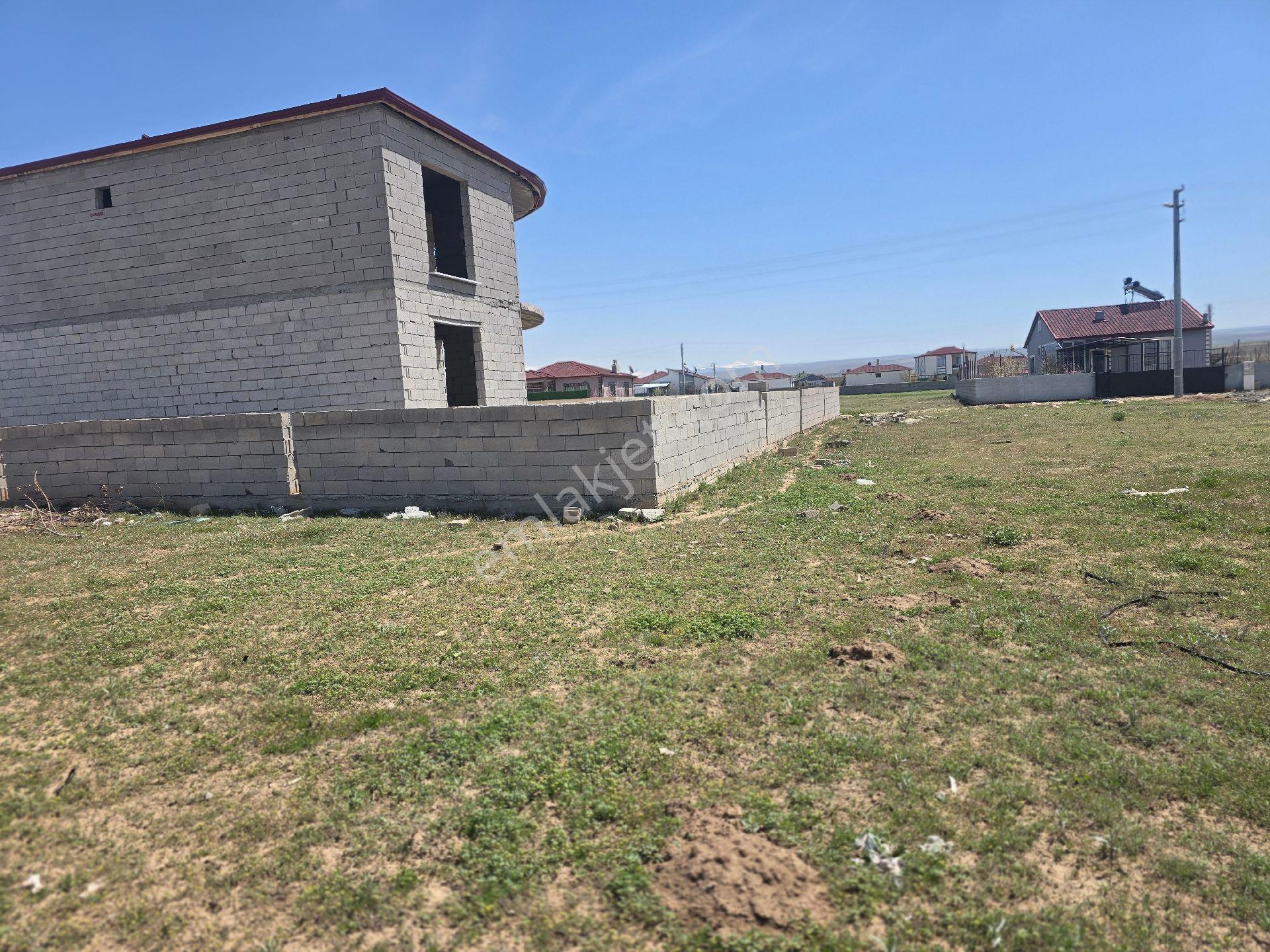 Niğde Bor Kemerhisar/çayır Da Satılık Villa Arsası - Görsel 9
