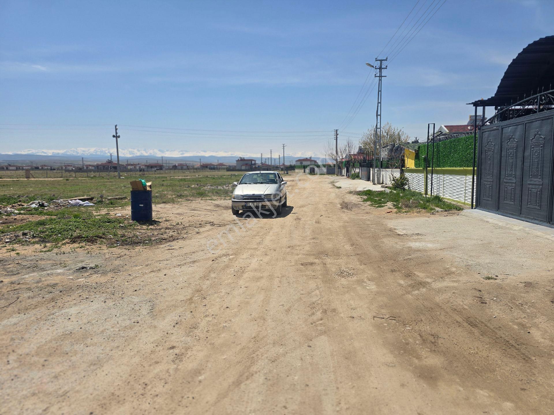 Niğde Bor Kemerhisar/çayır Da Satılık Villa Arsası - Görsel 4