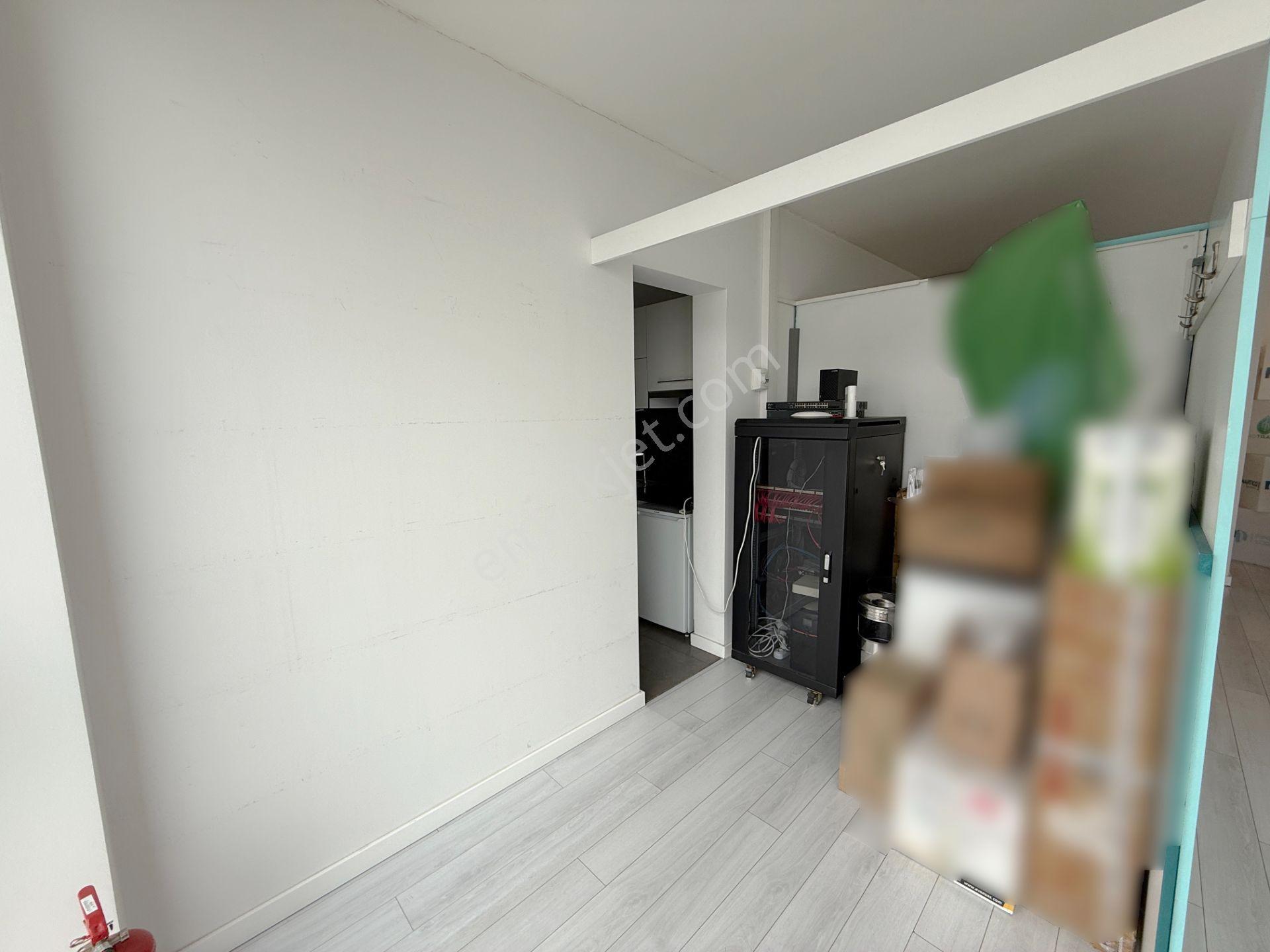 Novus Towers'da Kiralık 19.kat 140m² Balkonlu Deniz Cephe Ofis - Görsel 25