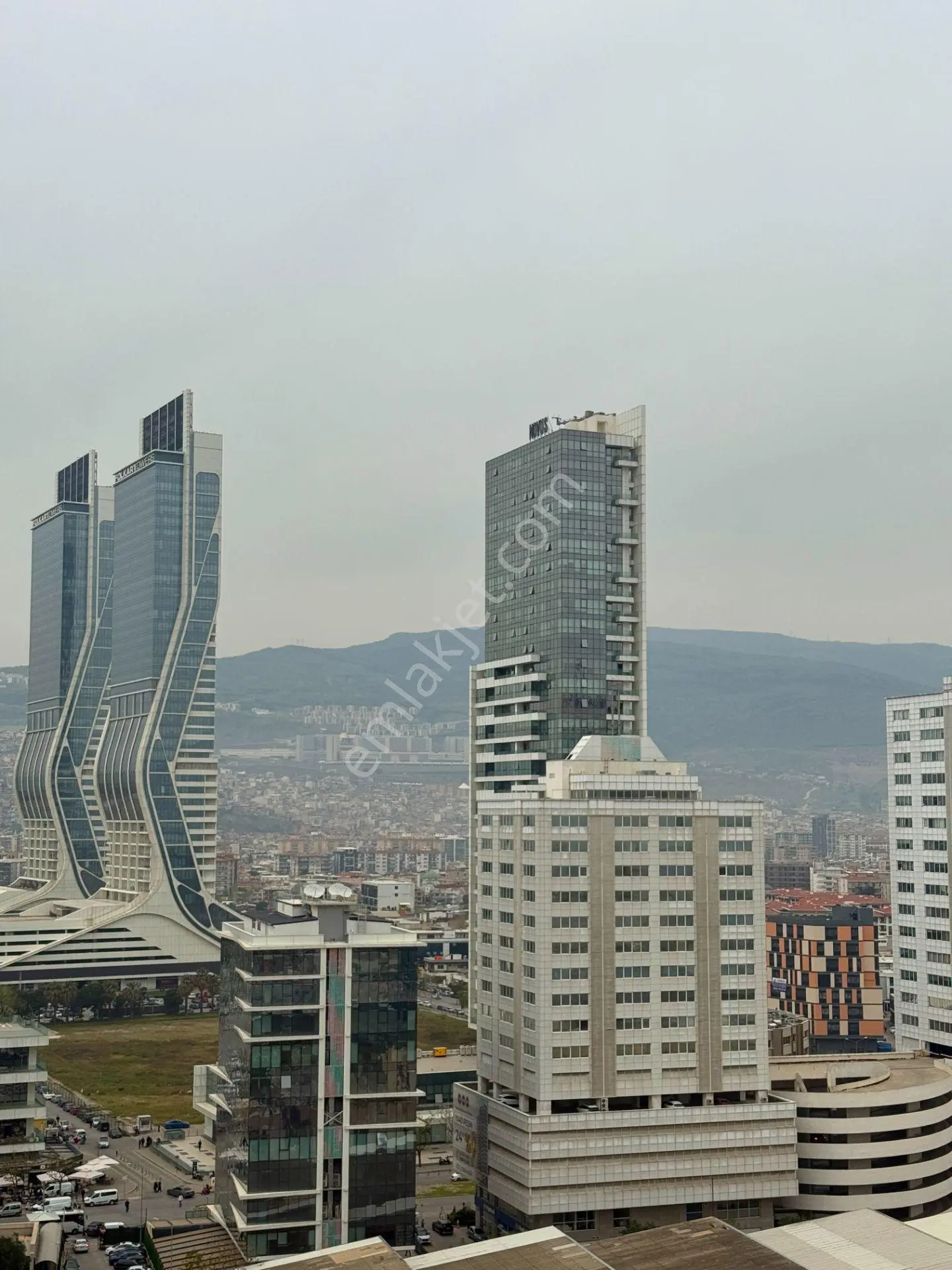 Novus Towers'da Kiralık 19.kat 140m² Balkonlu Deniz Cephe Ofis - Görsel 2