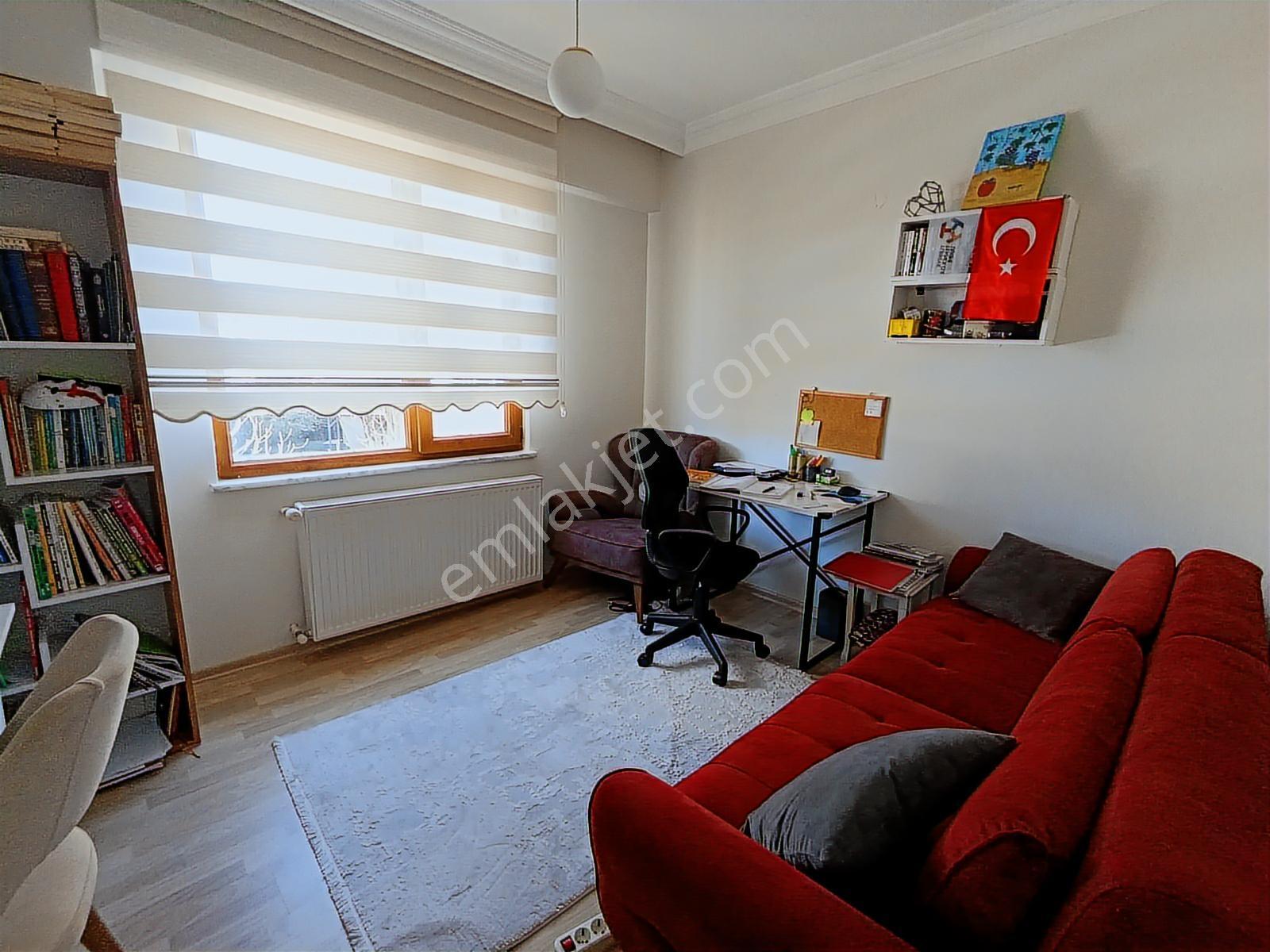 Yalova Merkez Vatan Caddesi Cepheli , Teraslı 200 M Dubleks - Görsel 7