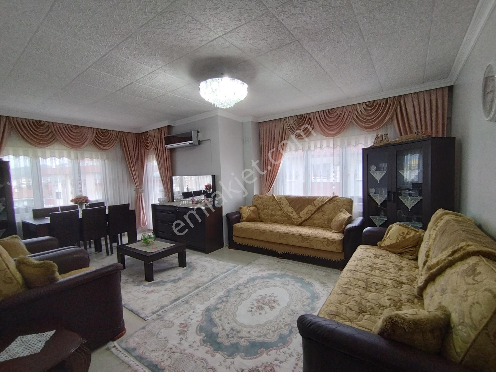 Turyap Tan Merkezi Lokasyonda Satılık 5+1 Dublex Daire