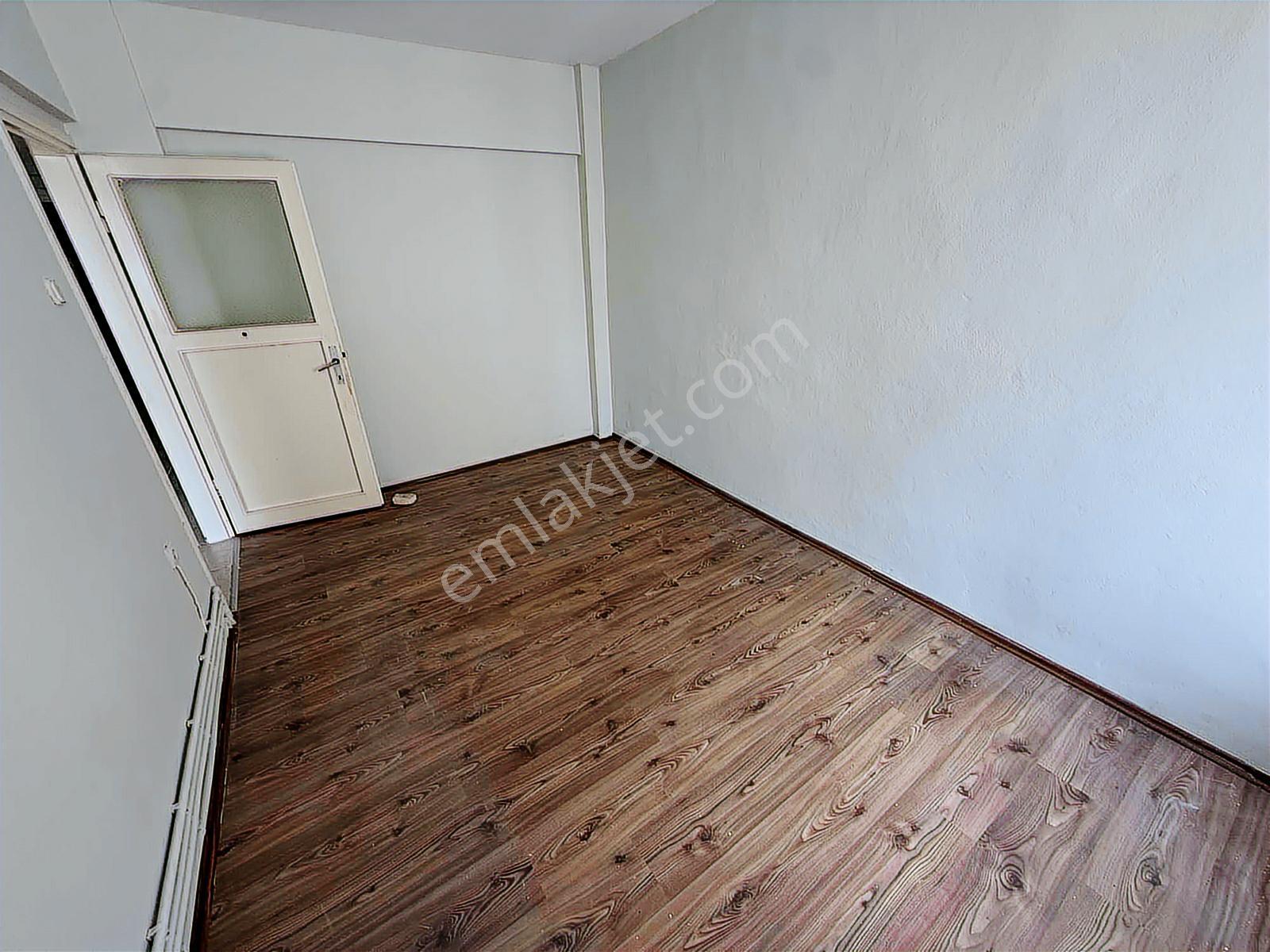 Turyap Eren'den Kiralık Bahçelievler'de Arakat Daire - Görsel 15
