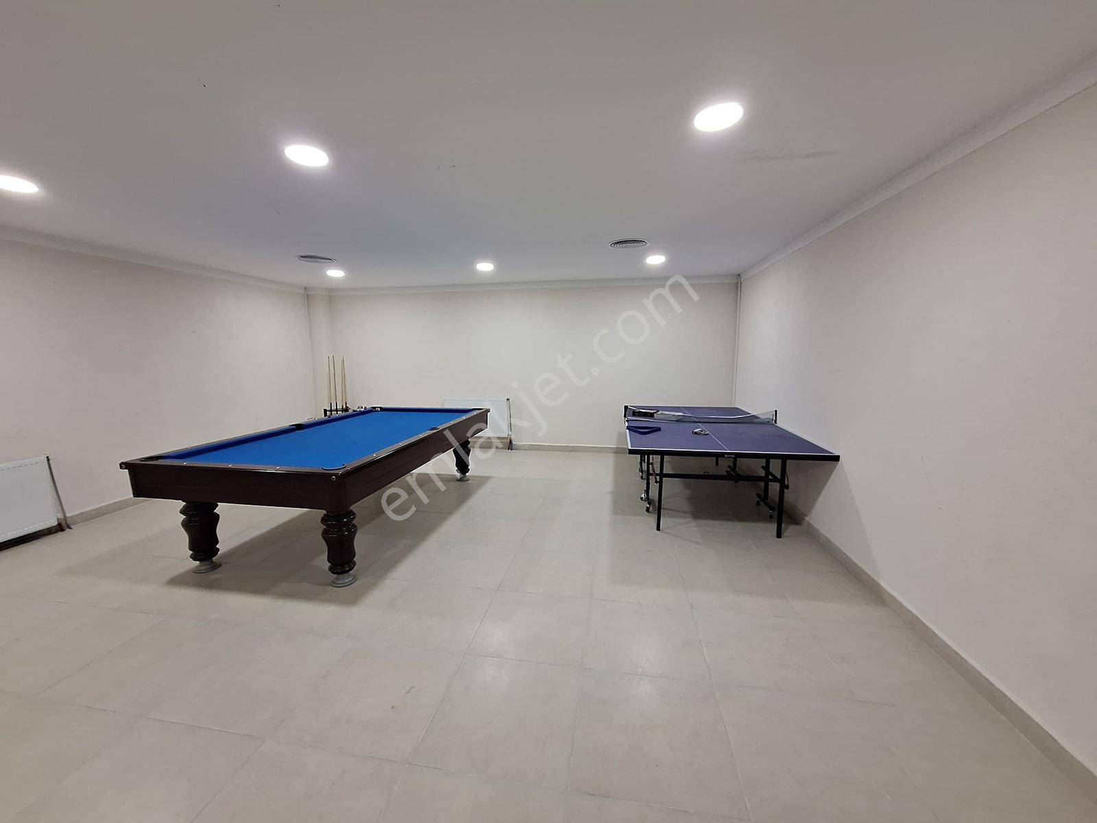 Ulus Rezidans Kiralık Sıfır 1+1 Ara Kat Güney Cephe Daire - Görsel 17
