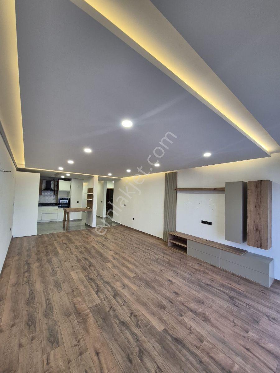 Elit Sıte İçerisinde 3+1 165 M2 Deniz Manzaralı Satlık Daire - Görsel 13
