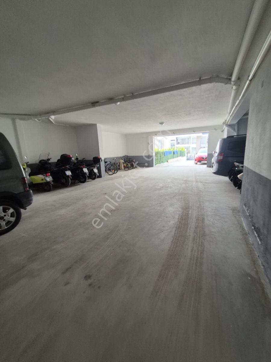 Elit Sıte İçerisinde 3+1 165 M2 Deniz Manzaralı Satlık Daire - Görsel 4