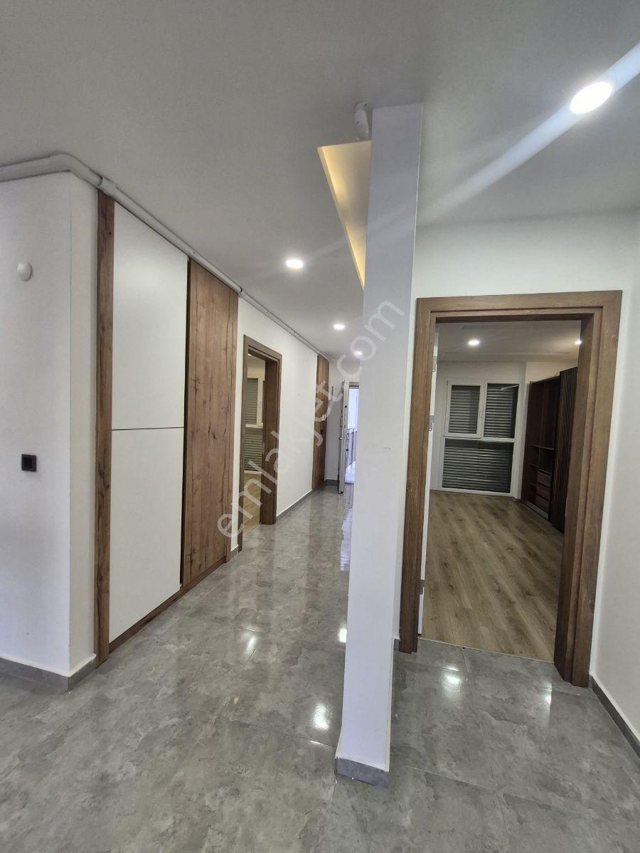 Elit Sıte İçerisinde 3+1 165 M2 Deniz Manzaralı Satlık Daire - Görsel 31