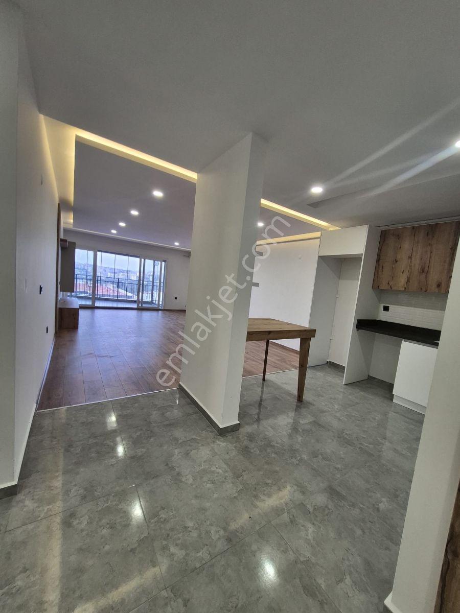 Elit Sıte İçerisinde 3+1 165 M2 Deniz Manzaralı Satlık Daire - Görsel 25