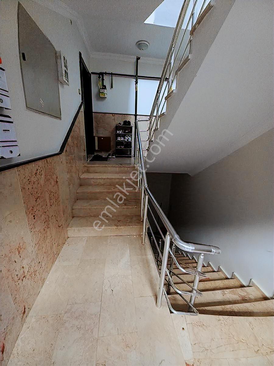 Turyap Erhan'dan Adnan Menderes'te 3+1 Kiralık Boş Daire - Görsel 28